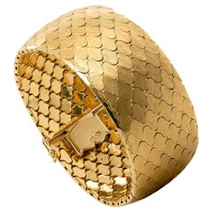 Vintage Honeycomb Design 18 Carat Gold Bracelet, circa 1960s