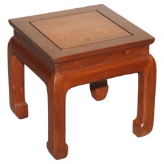 Holz-Beistelltische