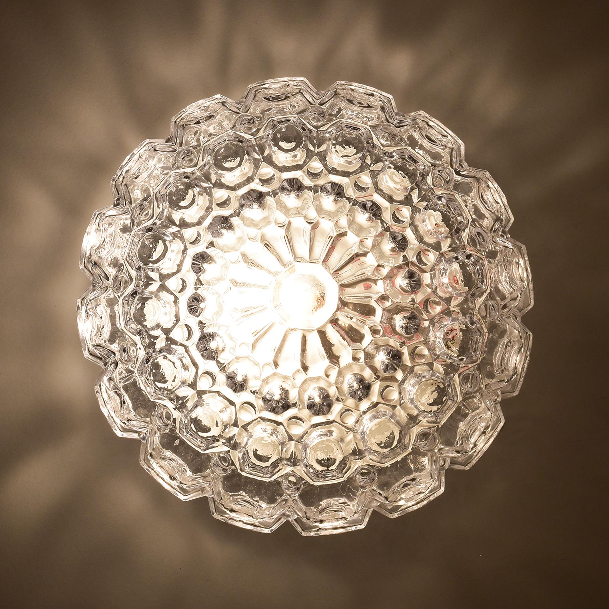Plafón o aplique de cristal vintage Honsel Flush Mount finales del siglo XX en venta