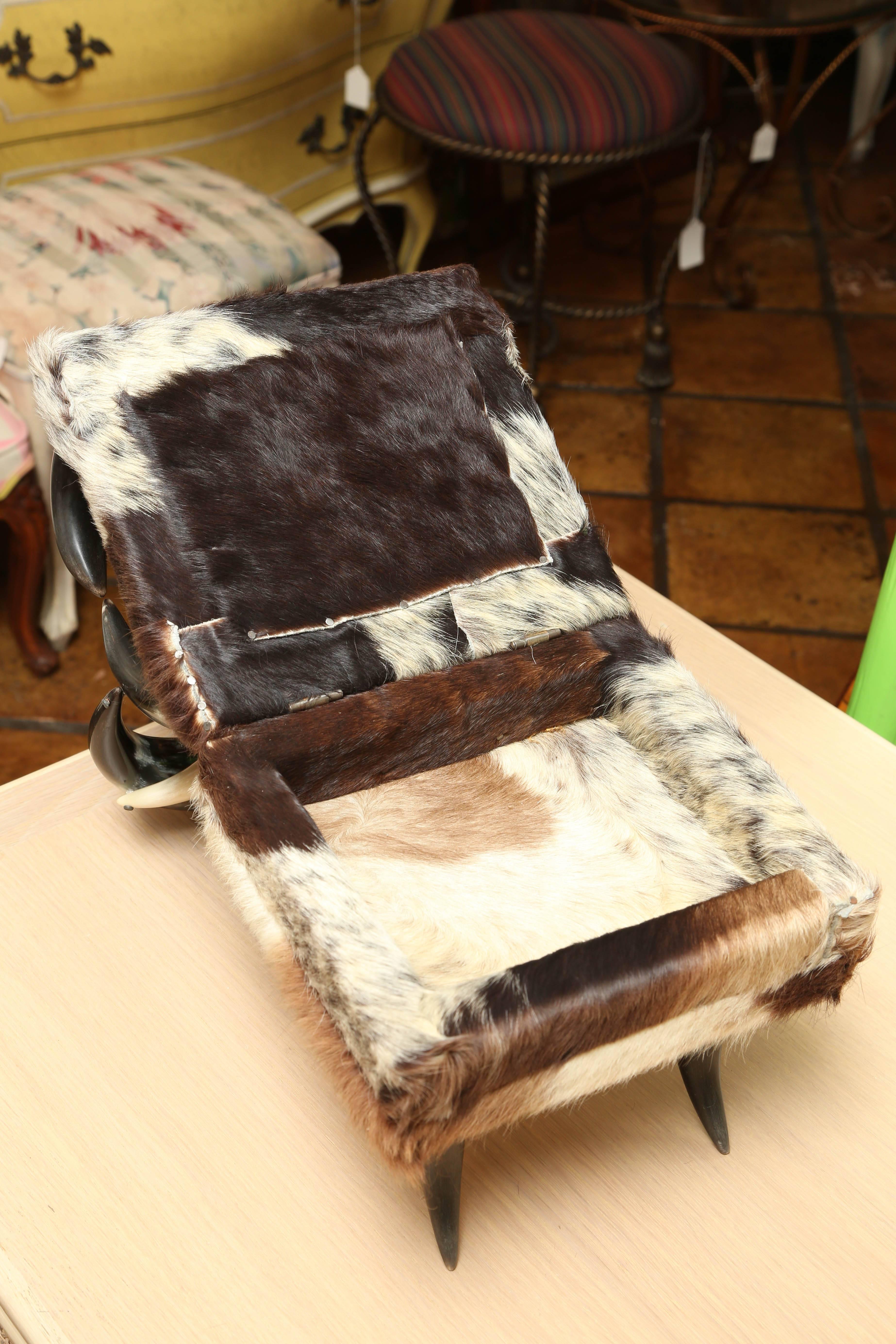 Superb Vintage Horn and Cow Hide Box in the Form of a Chair In Excellent Condition In West Palm Beach, FL