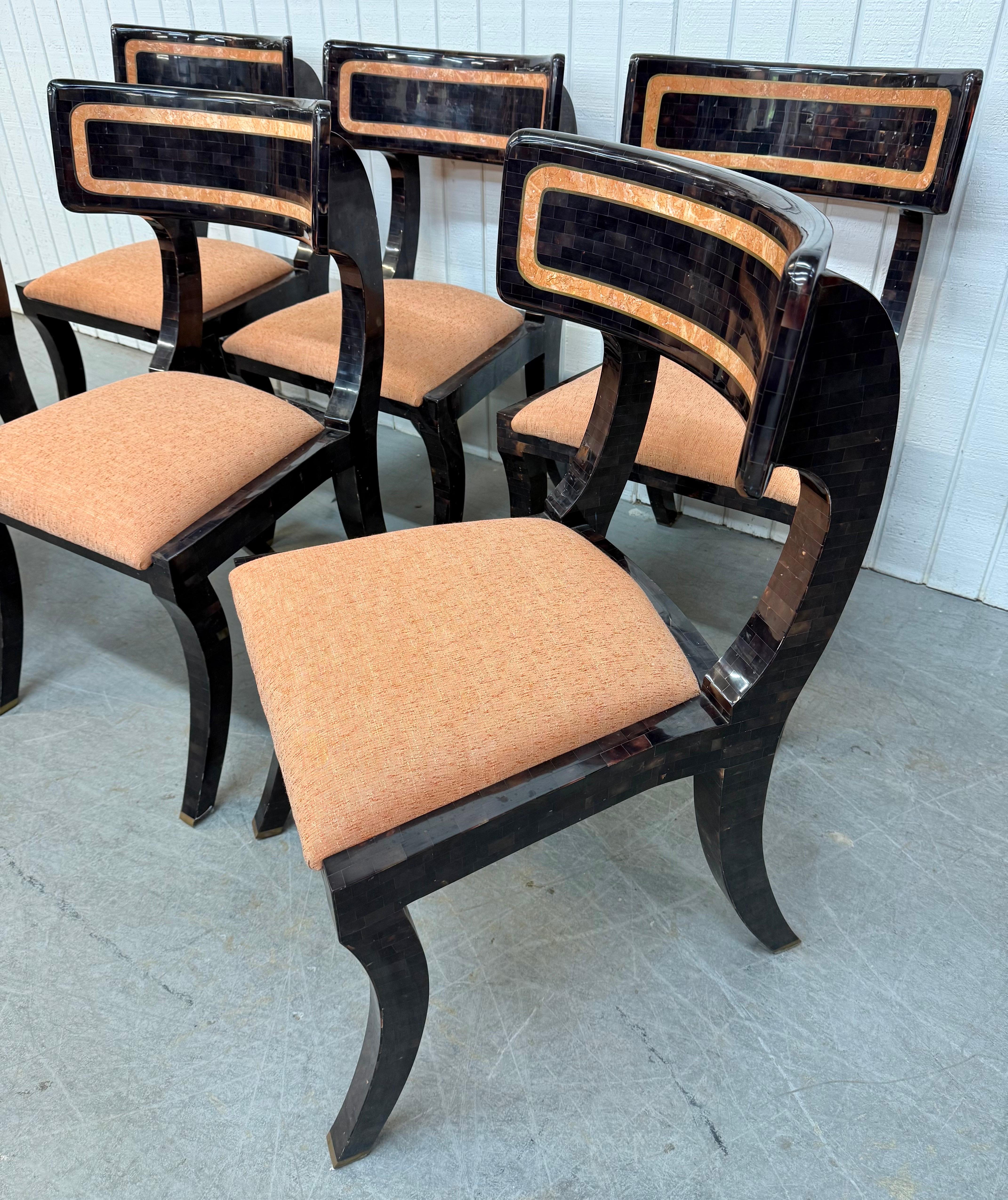 Vintage Horn Klismos Mos Esszimmerstühle - 6er-Set (Postmoderne) im Angebot