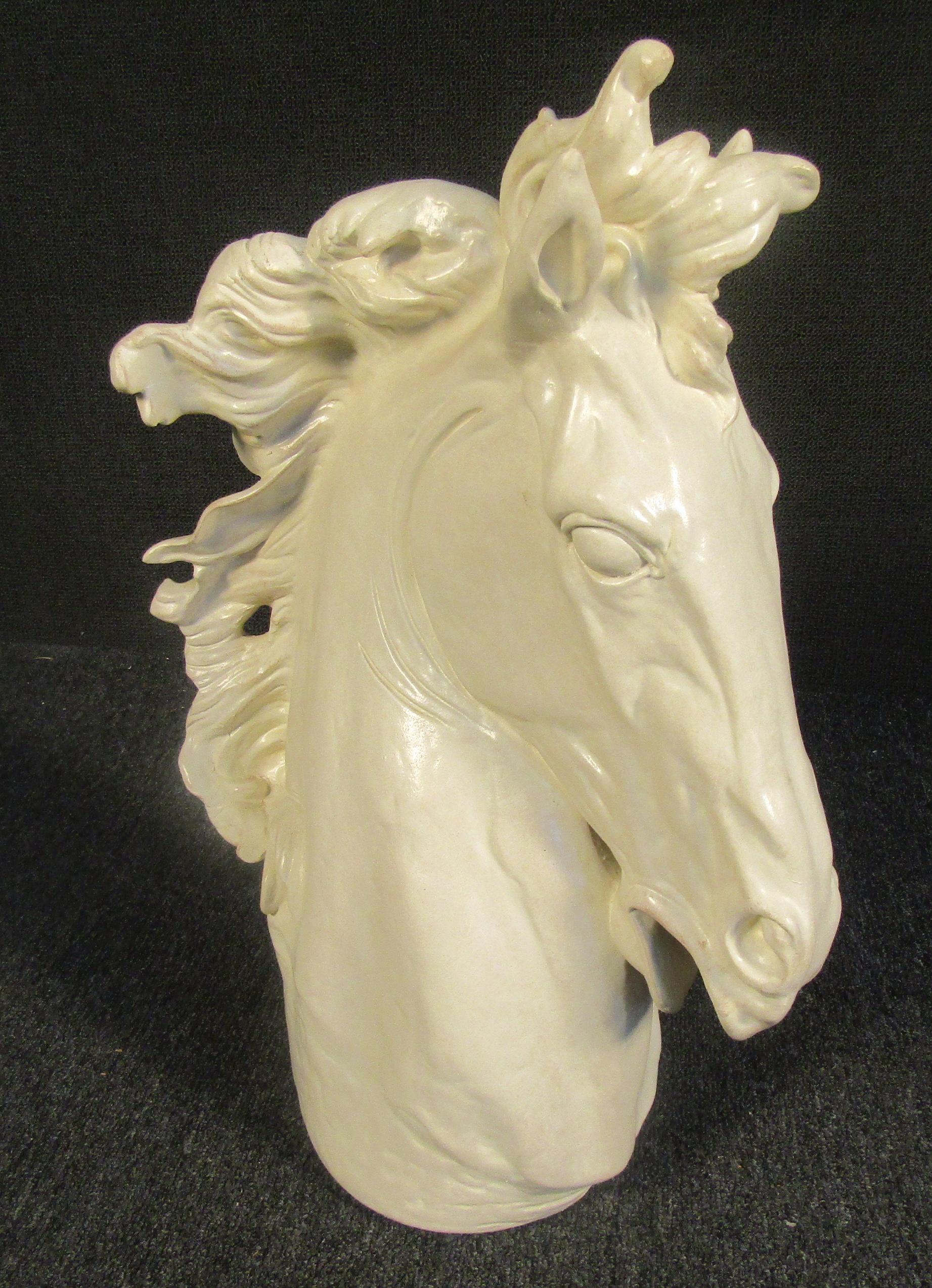 Sculpture vintage de tête de cheval en vente 2