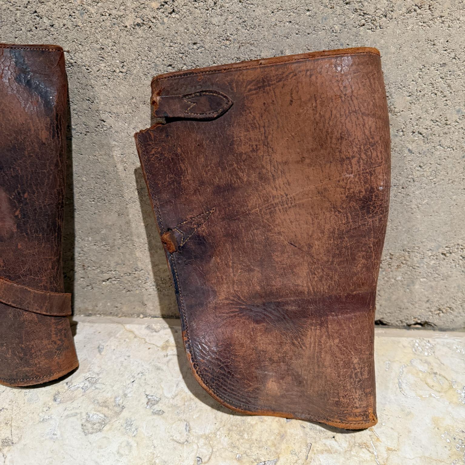 Vintage Horse-Riding Military Chaps Distressed Leather For Sale 2