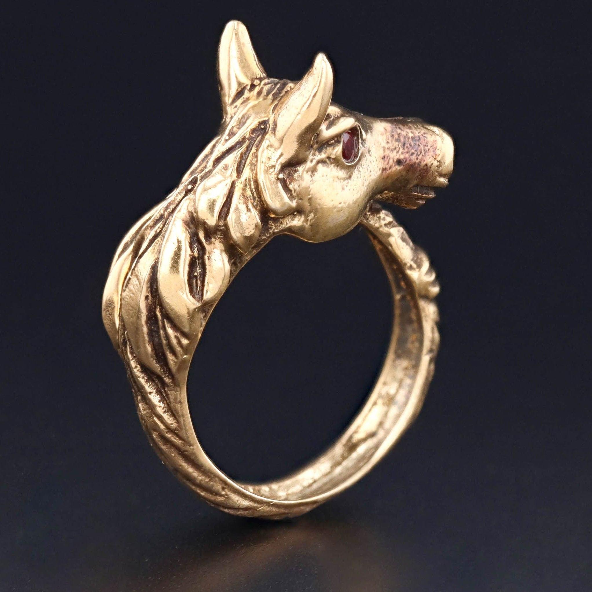 Anello avvolgente con cavallo vintage in oro 14 carati In condizioni ottime in vendita a Lewisburg, PA