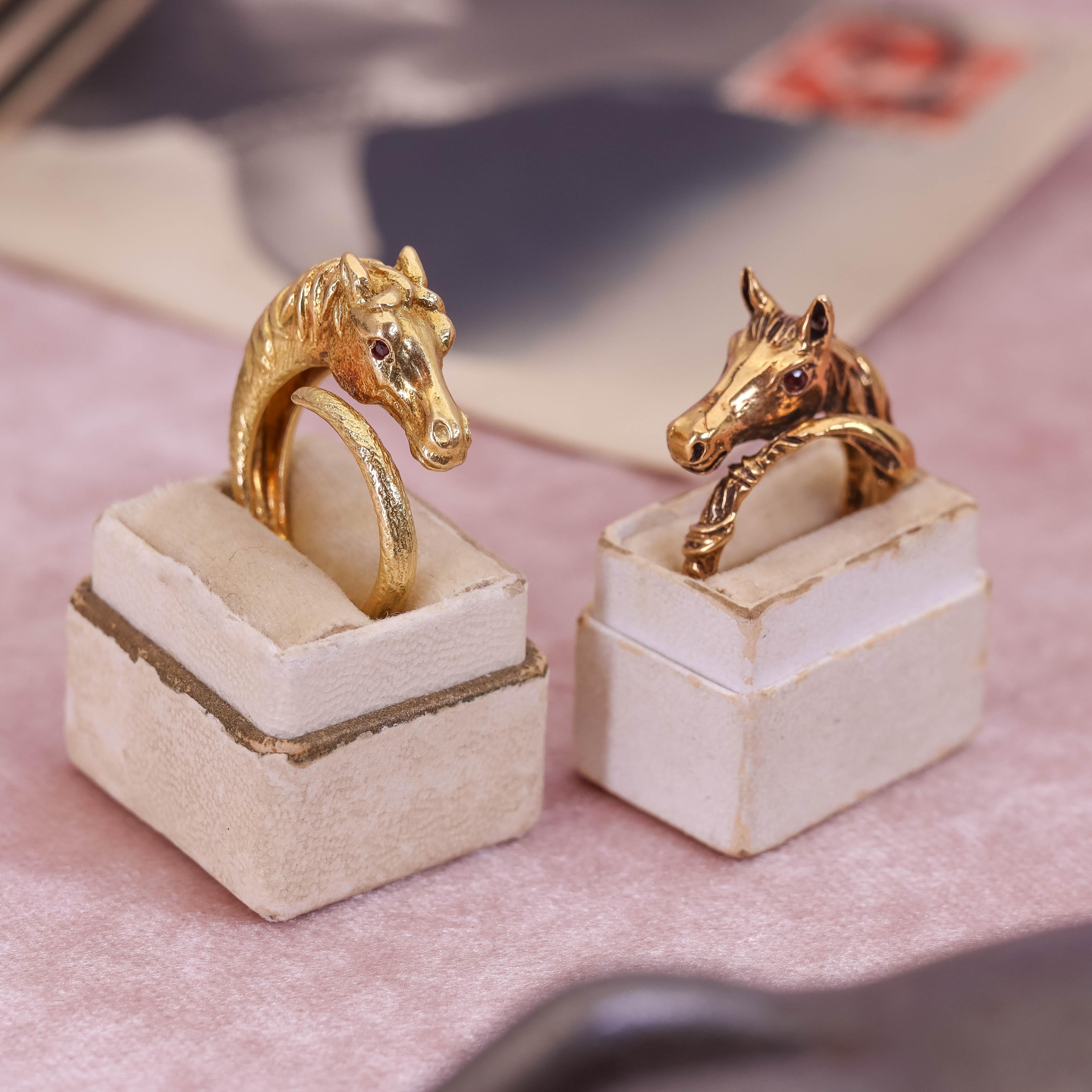 De las mujeres Anillo Envolvente de Caballo Vintage de Oro de 18k en venta