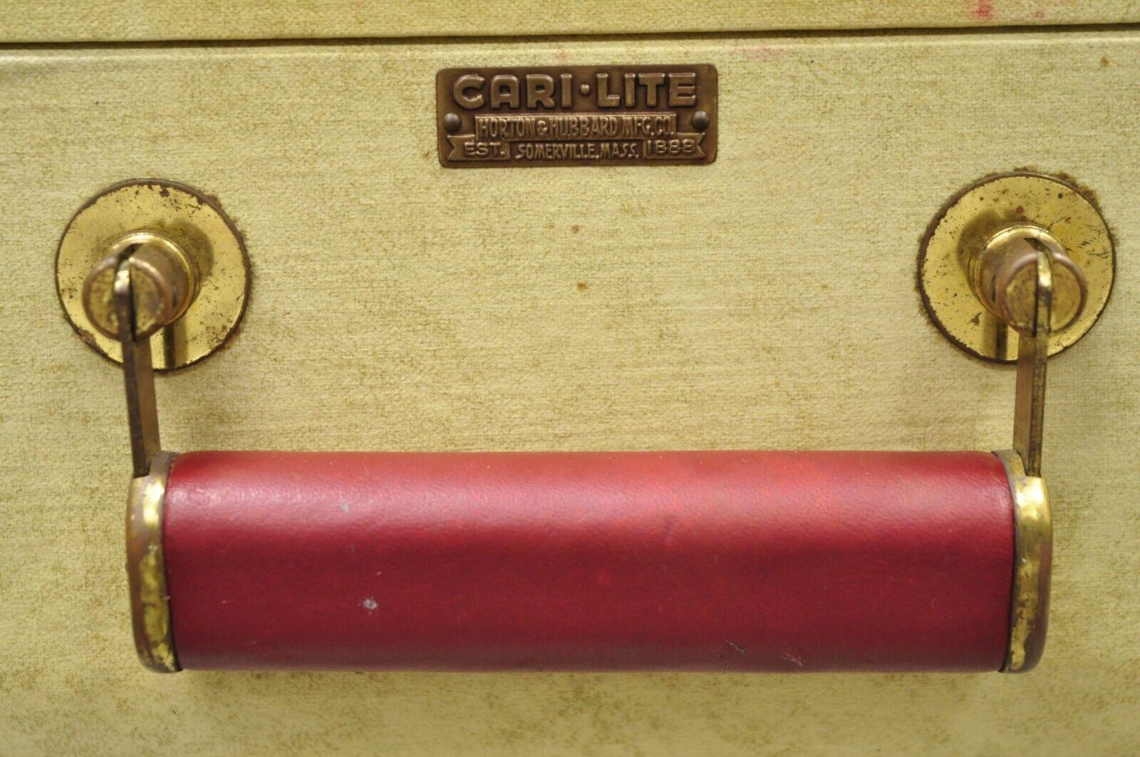 Art Deco Vintage Horton & Hubbard Cari-Lite Hard Luggage Travel Suitcase - a Pair For Sale