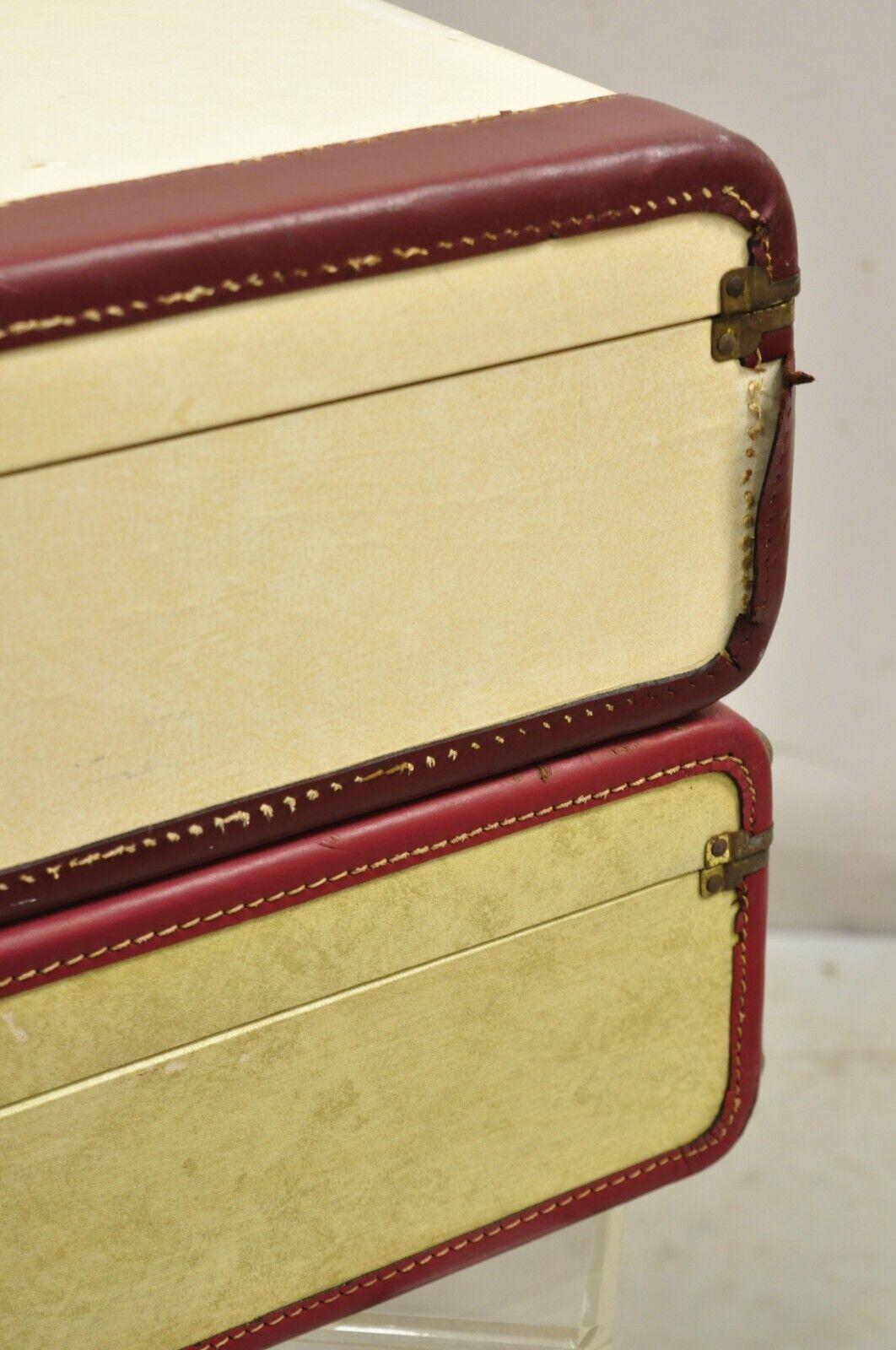 Vintage Horton & Hubbard Cari-Lite Hard Luggage Travel Suitcase - a Pair For Sale 2