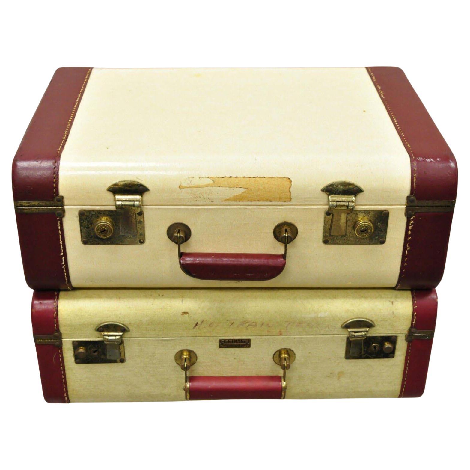 Vintage Horton & Hubbard Cari-Lite Hard Luggage Travel Suitcase - a Pair For Sale