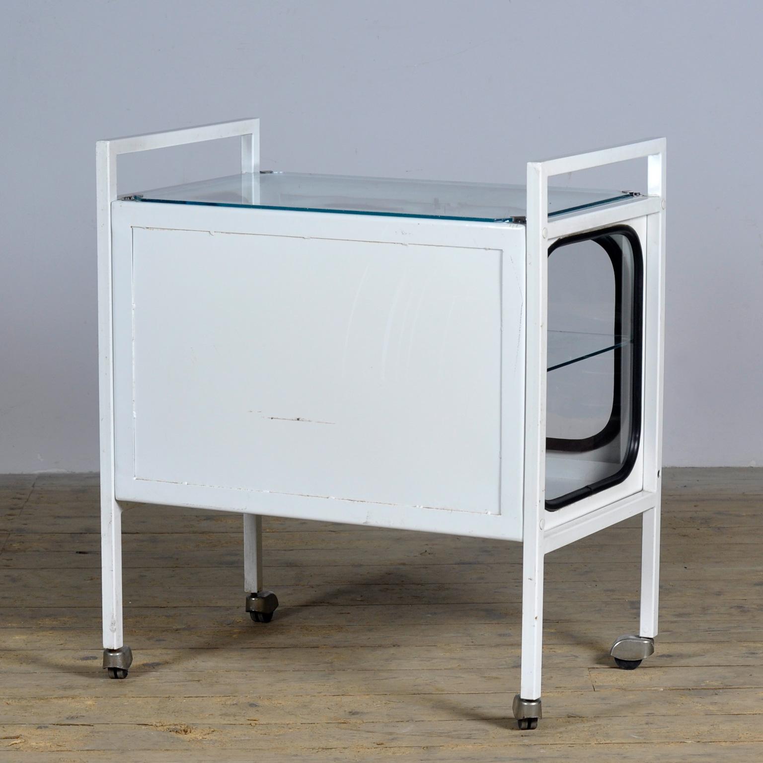 Chariot d'hôpital vintage, années 1970 en vente 3