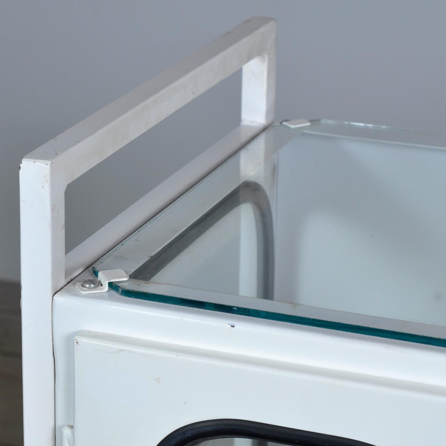 Fin du 20e siècle Chariot d'hôpital vintage, années 1970 en vente