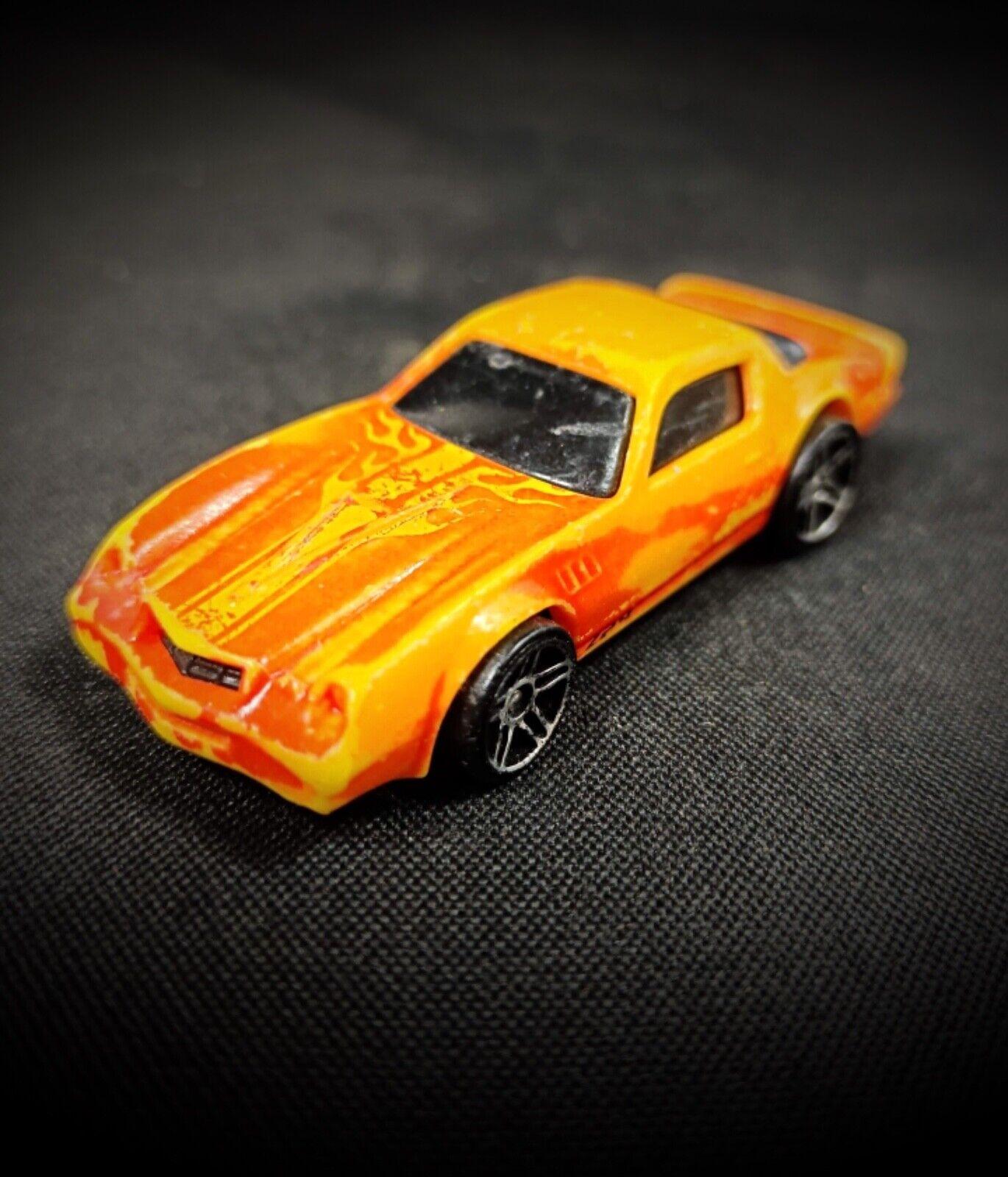Vintage Hot Wheels Mattel 1982 Camaro Z28 Die-Auto mit Gussguss, Vintage  - 2Y187 im Zustand „Gut“ in Bordeaux, FR