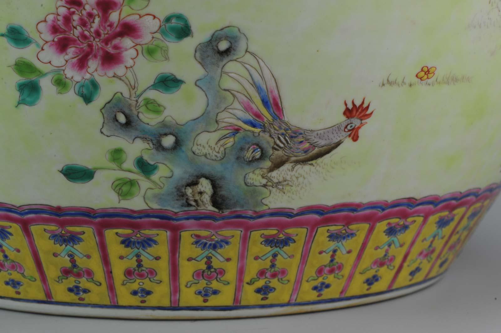 Vintage Huge 20th Century PROC 1960-1980 Chinese Porcelain Basin Roosters 10