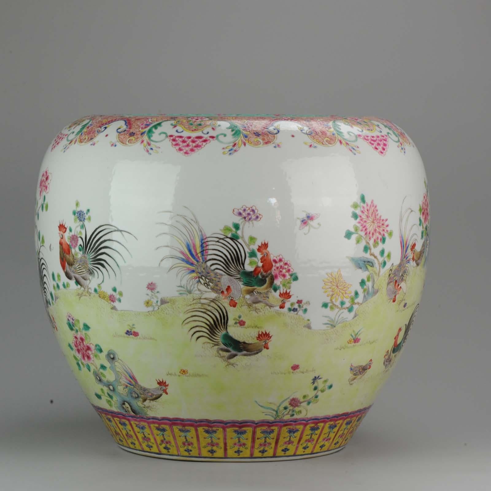 Vintage Huge 20th Century PROC 1960-1980 Chinese Porcelain Basin Roosters 3