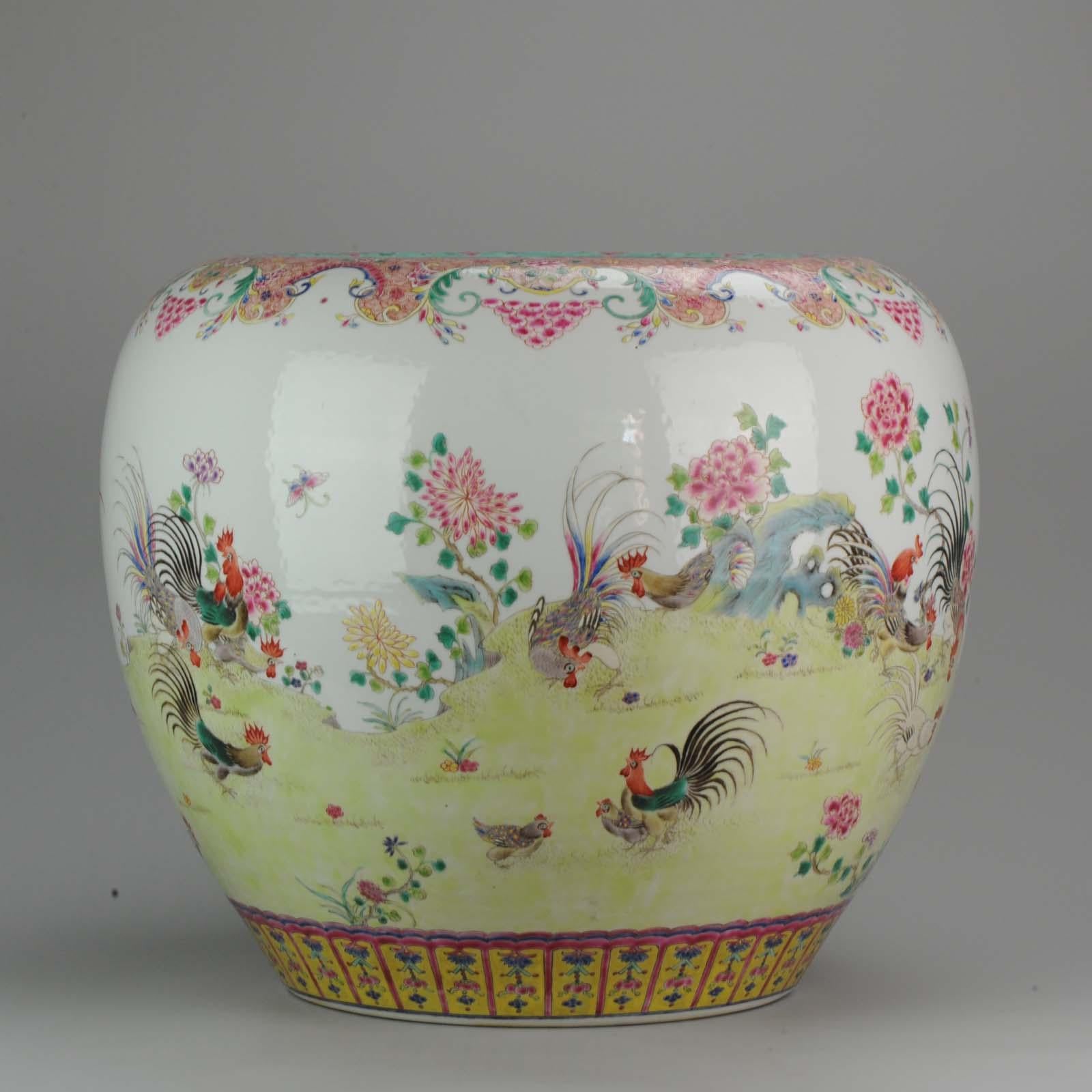 Vintage Huge 20th Century PROC 1960-1980 Chinese Porcelain Basin Roosters 4