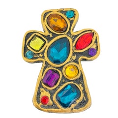 Spilla vintage a forma di croce con pietre Jewell in resina, tono oro, di design