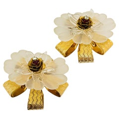Vintage huge flower lucite designer runway clip on earrings