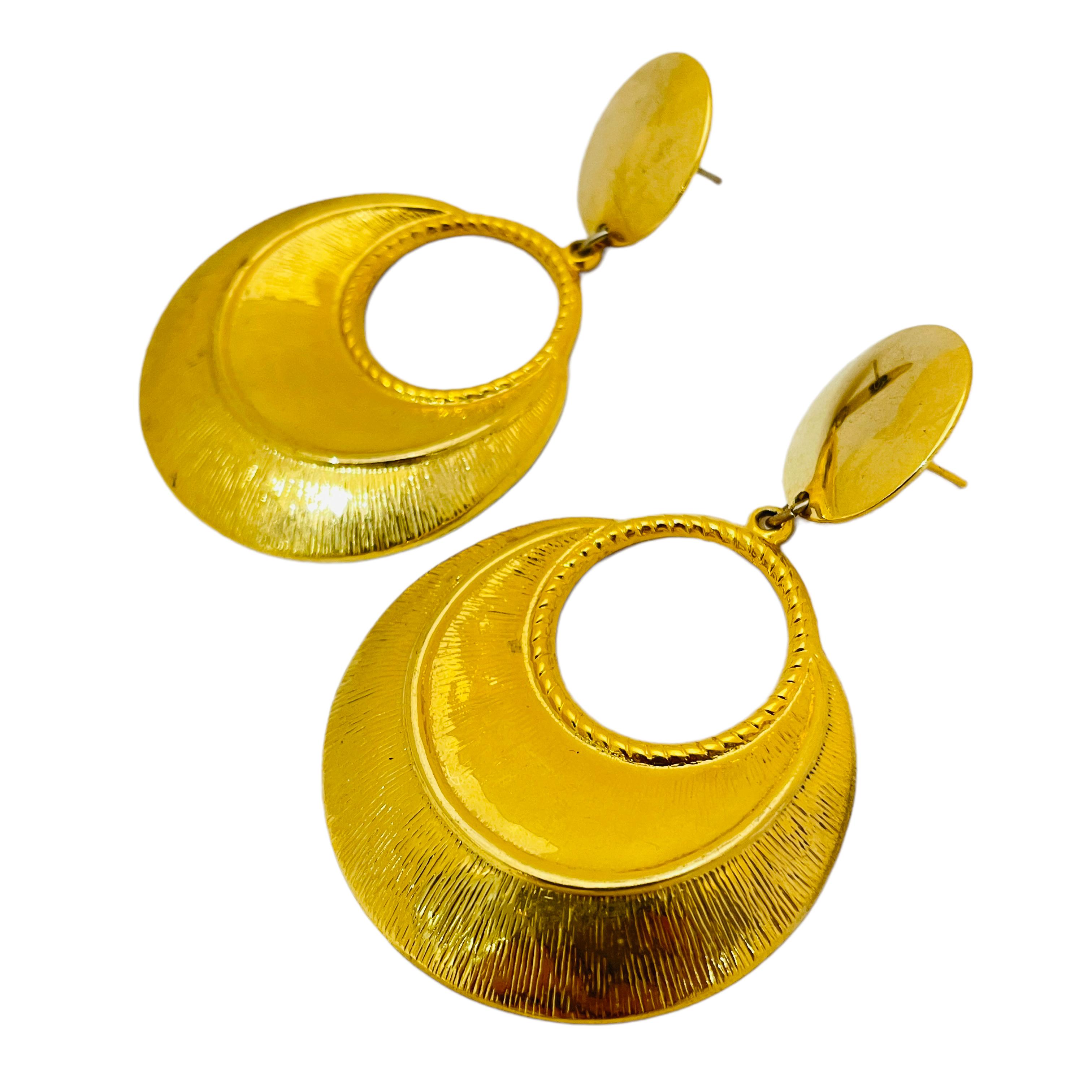Women's or Men's Vintage huge gold dangle designer runway pierced earrings For Sale