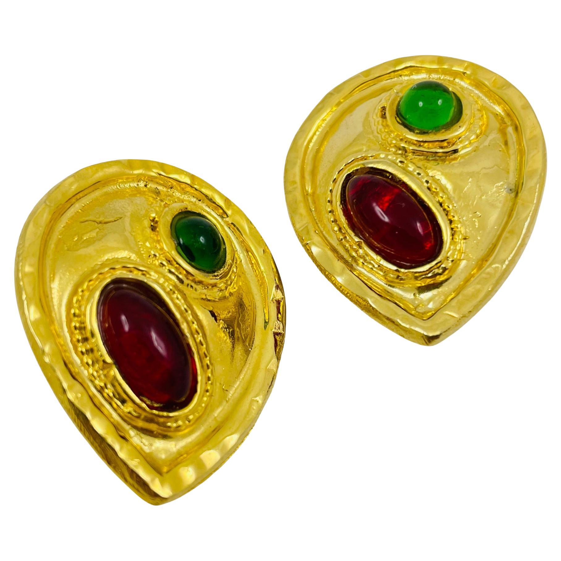 Vintage huge gold ruby red emerald green glass designer runway clip on earrings For Sale