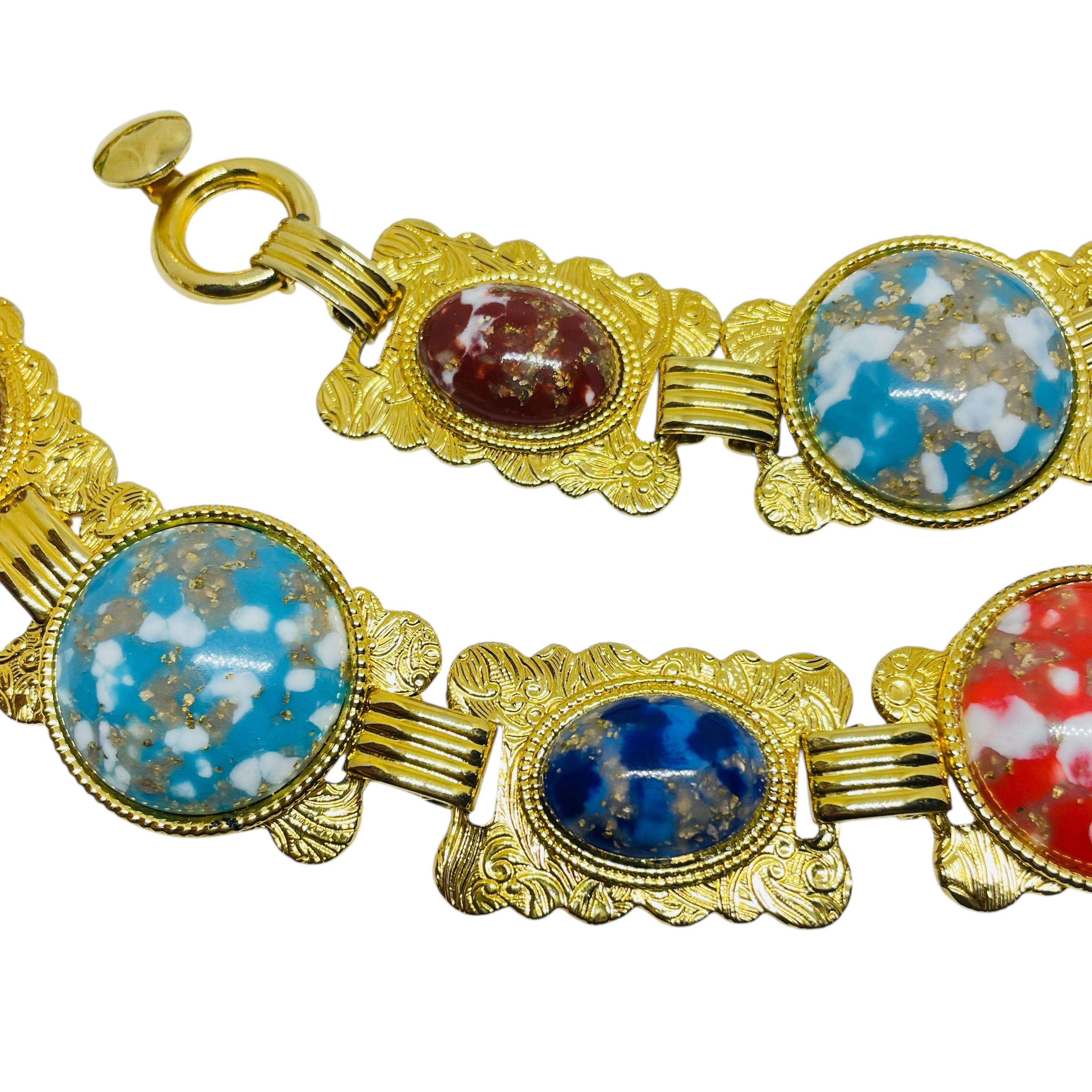 DETAILS

• unsigned

• gold tone with glass

• vintage designer belt  

MEASUREMENTS

•

CONDITION

• very good vintage condition with minimal signs of wear

Sku 51

❤️❤️ VINTAGE DESIGNER JEWELRY ❤️❤️

❤️❤️ ALEXANDER’S BOUTIQUE ❤️❤️