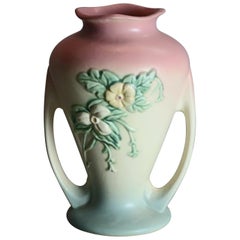 Vintage-Blumenvase aus Hull-Kunstkeramik mit doppeltem Griff, ca. 1940