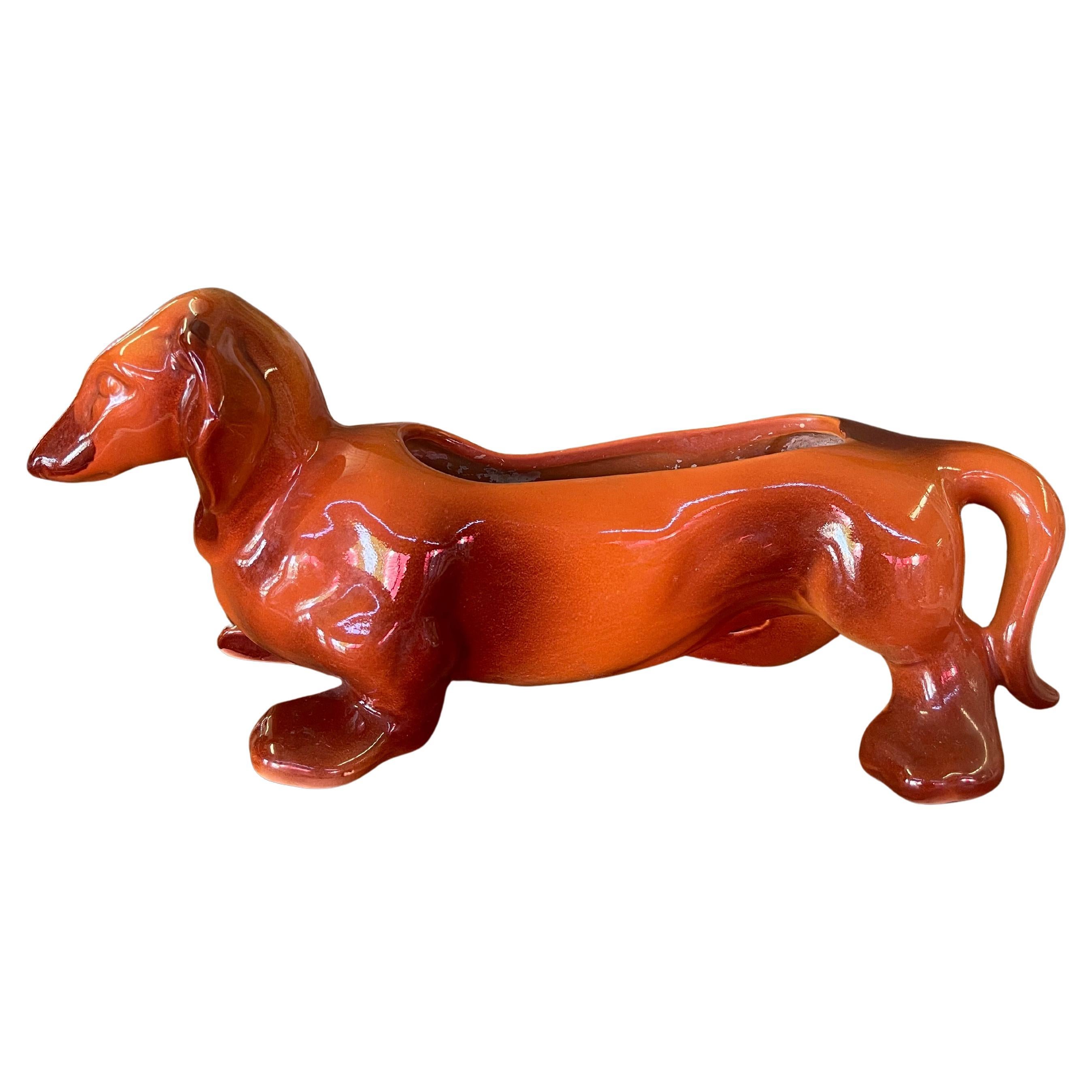 Fioriera vintage Hull Pottery Dachshund, statuetta di cane in ceramica di metà secolo, USA