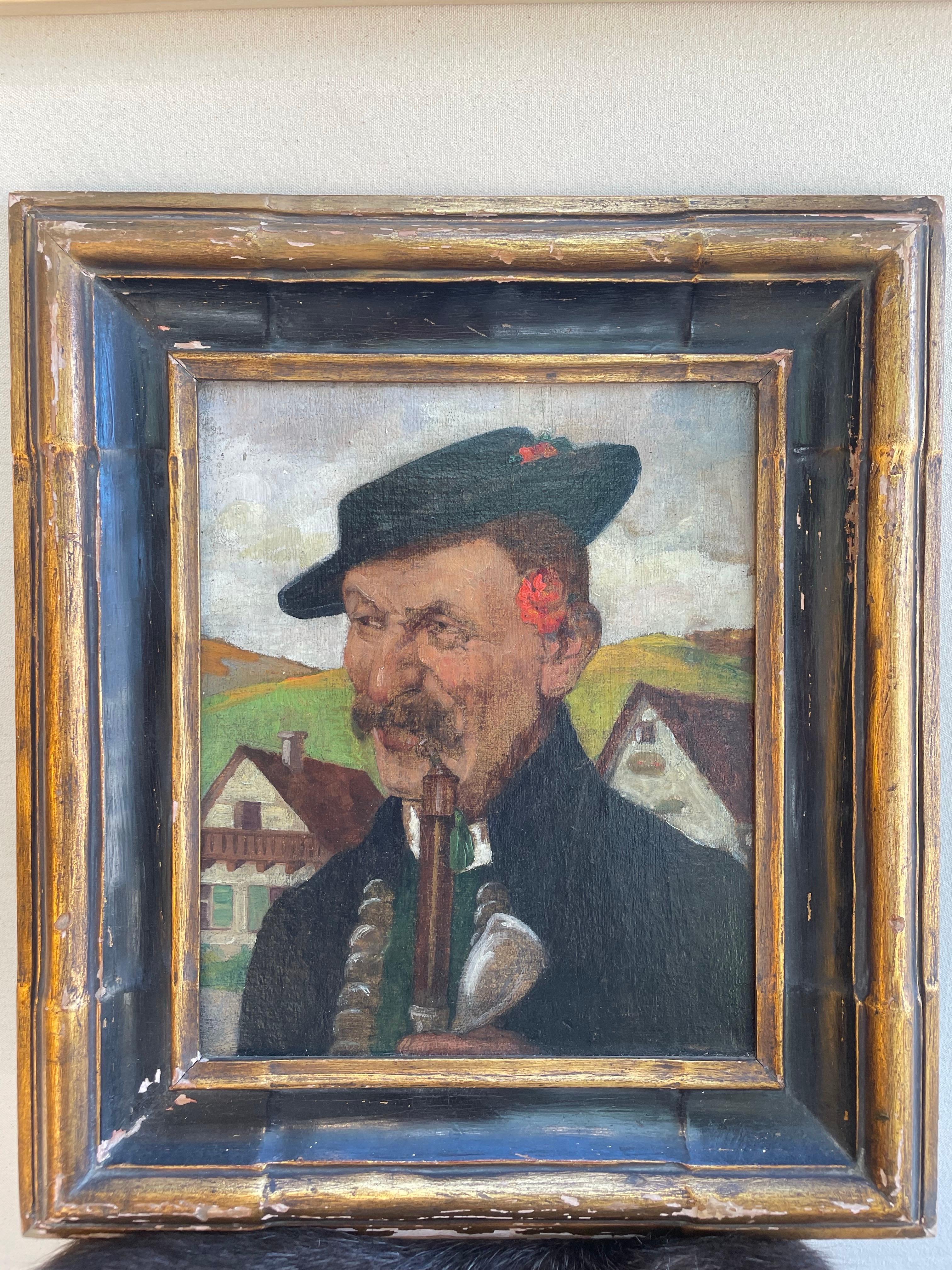 Ravissante peinture hongroise vintage à l'huile sur toile représentant un homme moustachu en costume traditionnel, tenant une pipe et portant un chapeau alpin sombre orné d'une fleur rouge. Le visage expressif et les yeux pétillants du sujet