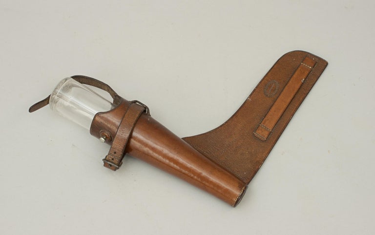 Edwardian Vintage Hunting Saddle Flask in Original Leather Case For Sale