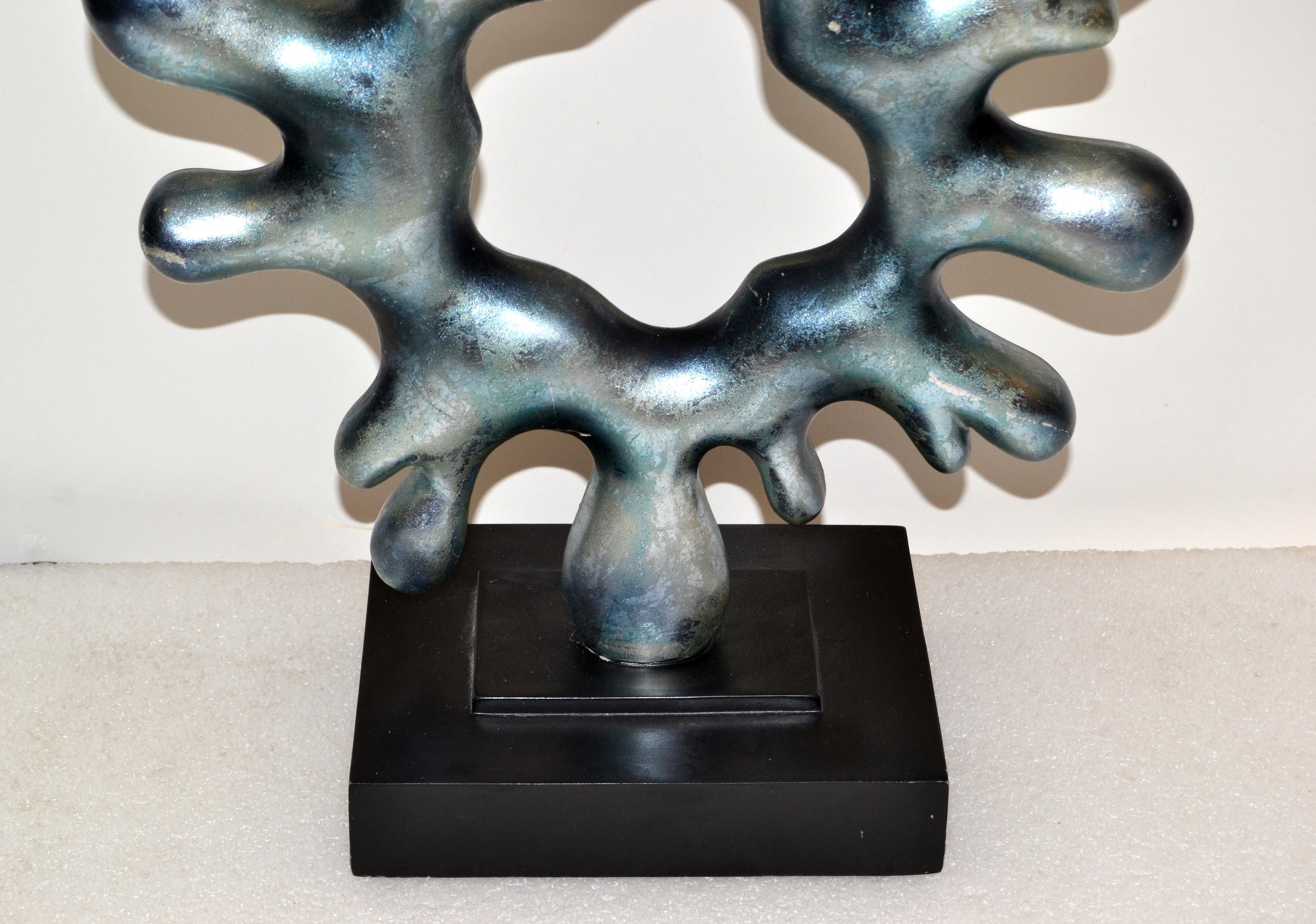 Vintage Ice Blue Resin Biomorphic Shape Abstract Art Table Lamp & Oval Shade 70s For Sale 2