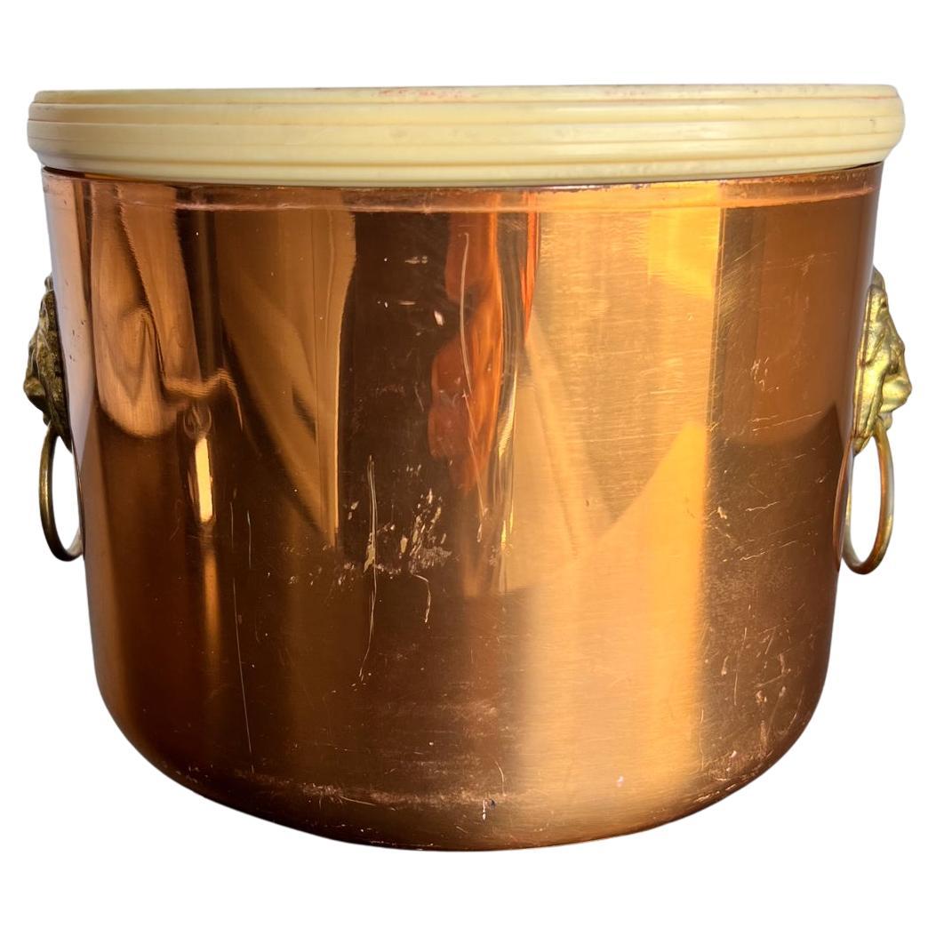 AMBIANIC presents
Ice Bucket Copper Craft Guild
5.88 h x 7.25 diameter
Ice bucket by Copper Craft.
Wear present. Not new. Scuffs present. Minor dents. Missing lid.
inner plastic bucket was reglued to copper bucket
Stamped at the bottom with maker's