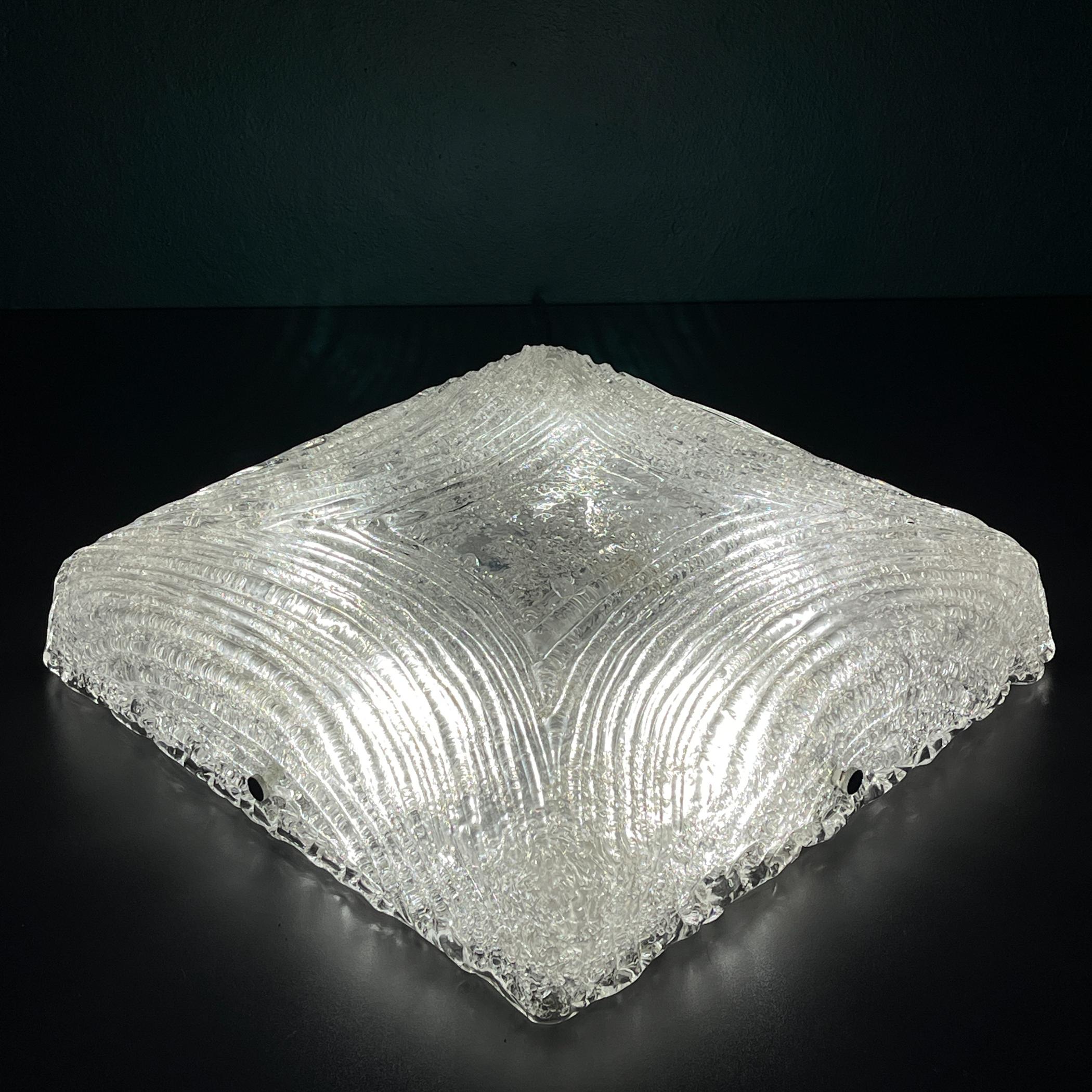 Deckenleuchte aus Muranoglas von J.T. Kalmar, Österreich, 1960er Jahre im Angebot 8