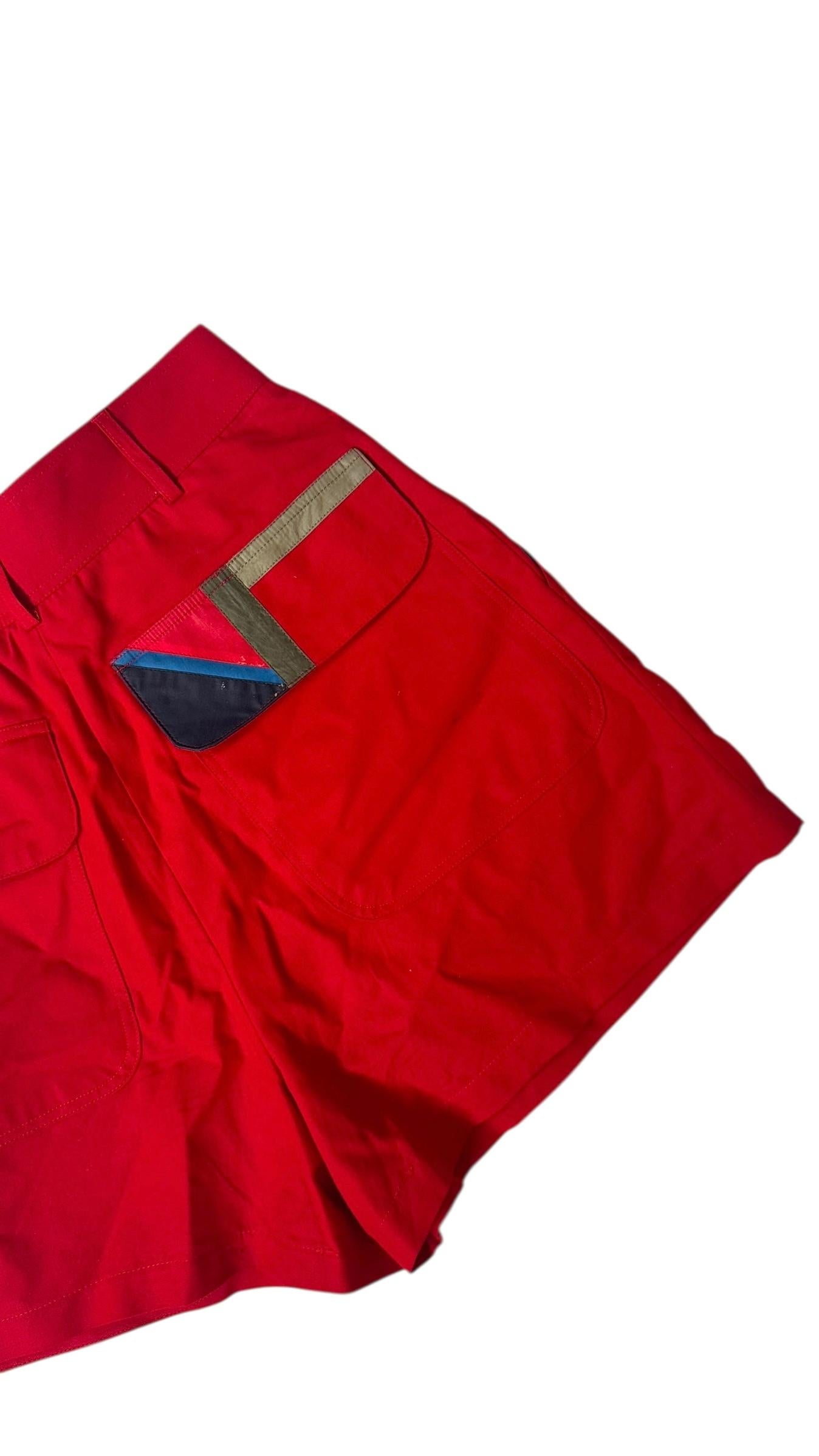 Vintage Iceberg Red Cotton Utility Shorts - No import duty! We pay for it in vendita 3