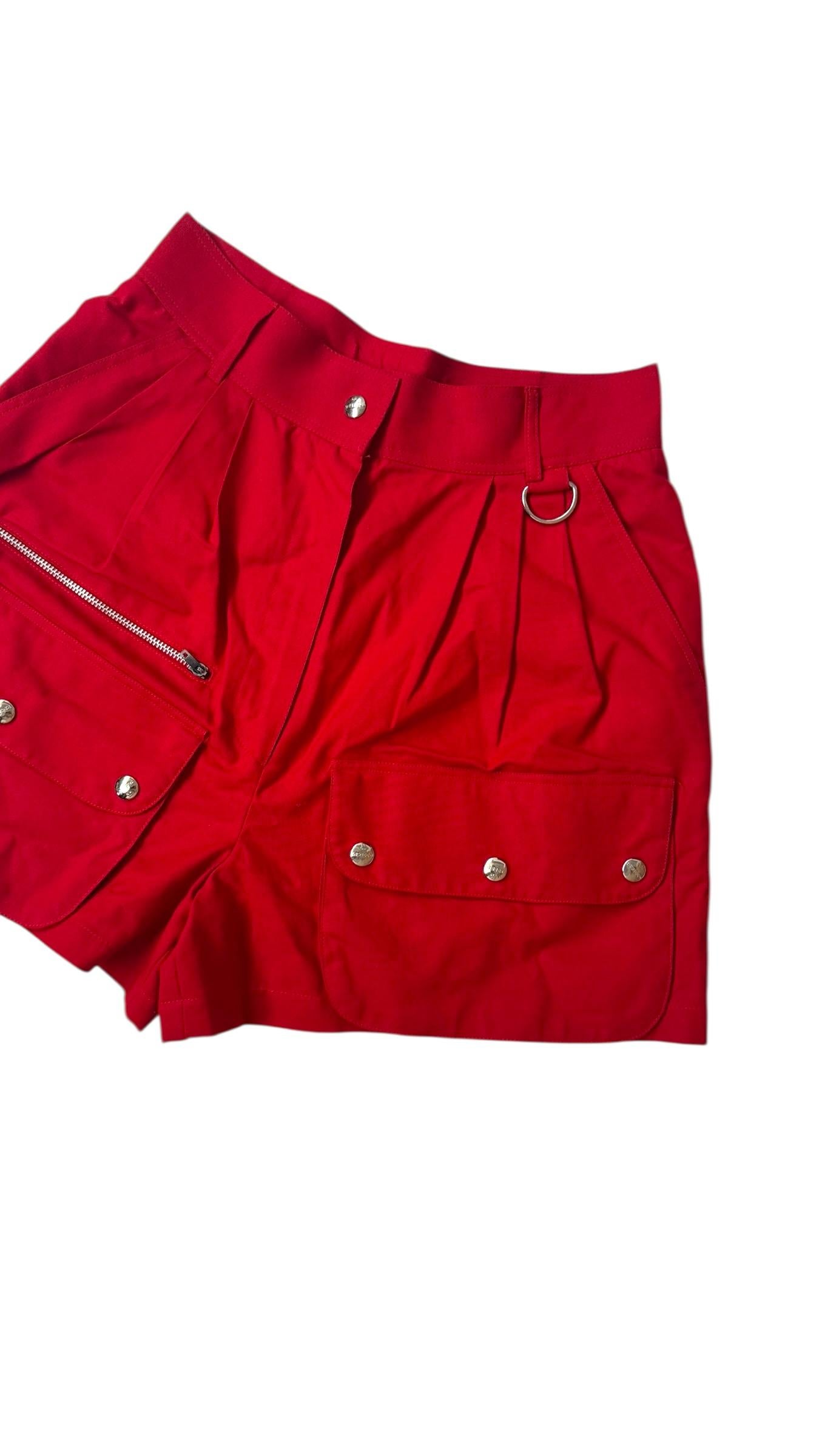 Vintage Iceberg Red Cotton Utility Shorts - No import duty! We pay for it in vendita 5