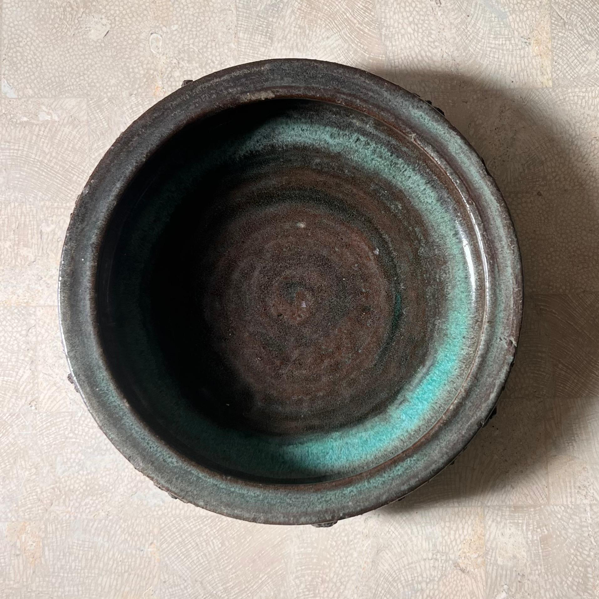 Vintage Icelandic Glit Lava ceramic ashtray, 20th century In Good Condition In View Park, CA