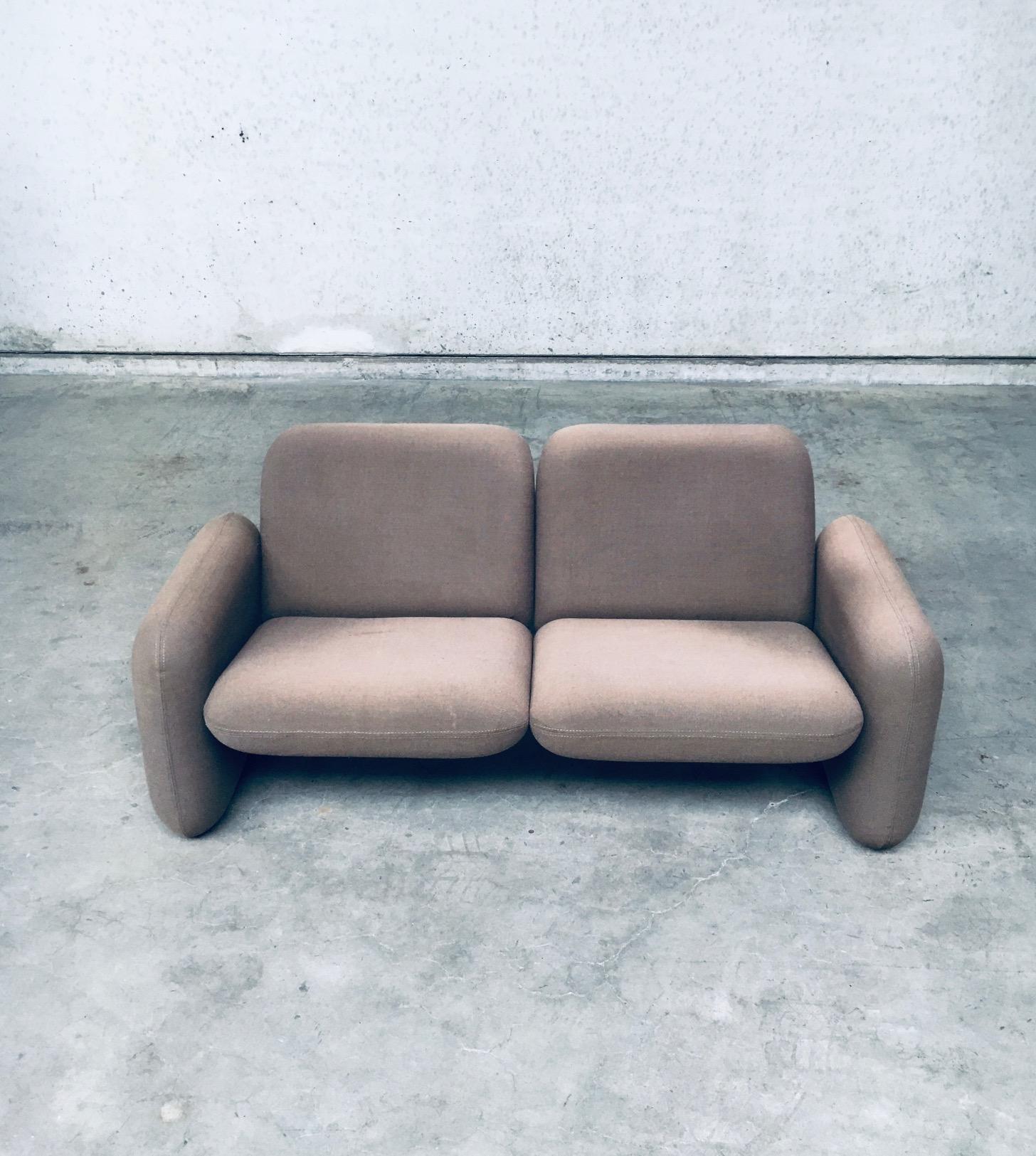 Vintage Iconic 1970s Chiclet Sofa by Ray Wilkes for Herman Miller 1