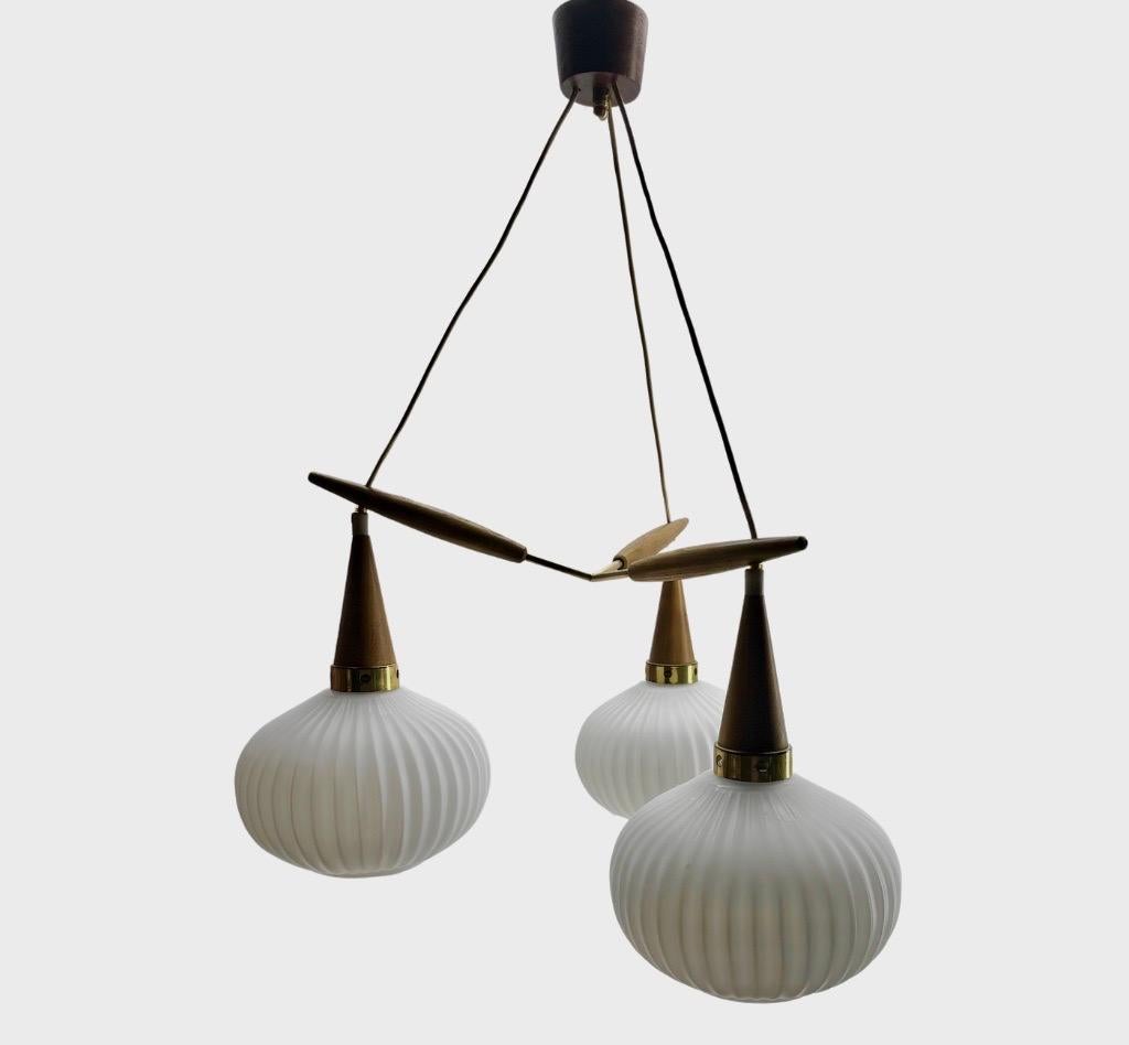 Vintage iconic 3 Globes Cascade lamp by Massive Belgium 1960s For Sale 2