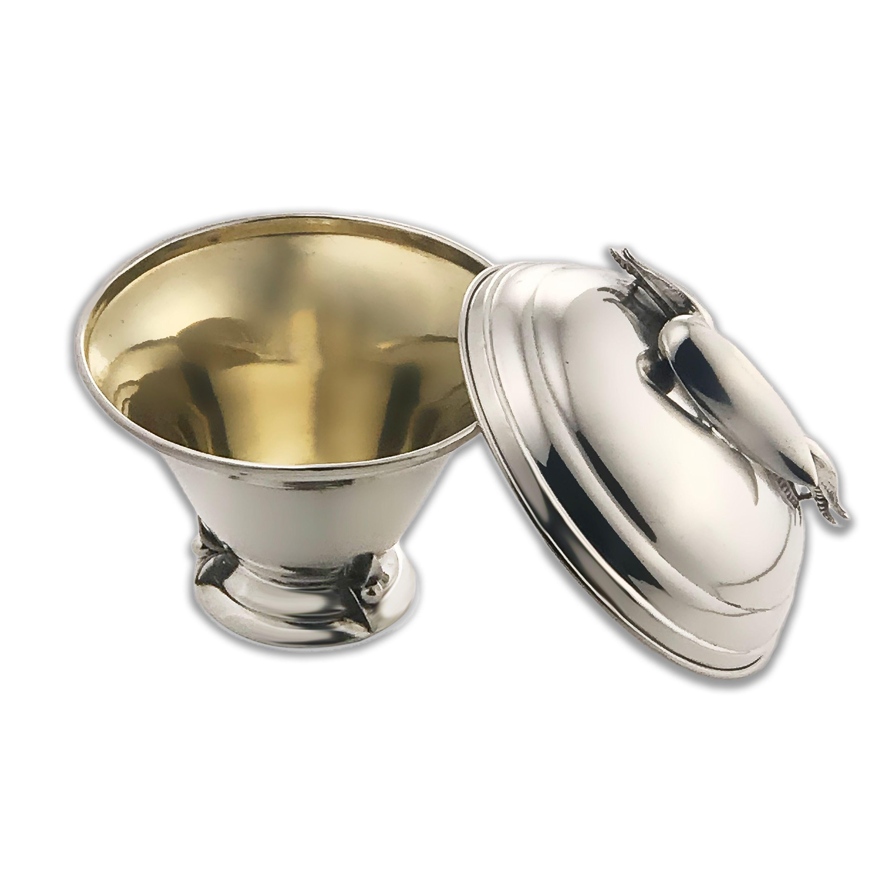Vintage Iconic Carl Poul Petersen Sterling Silver Covered Bowl Circa 1960s In Excellent Condition In Montreal, QC