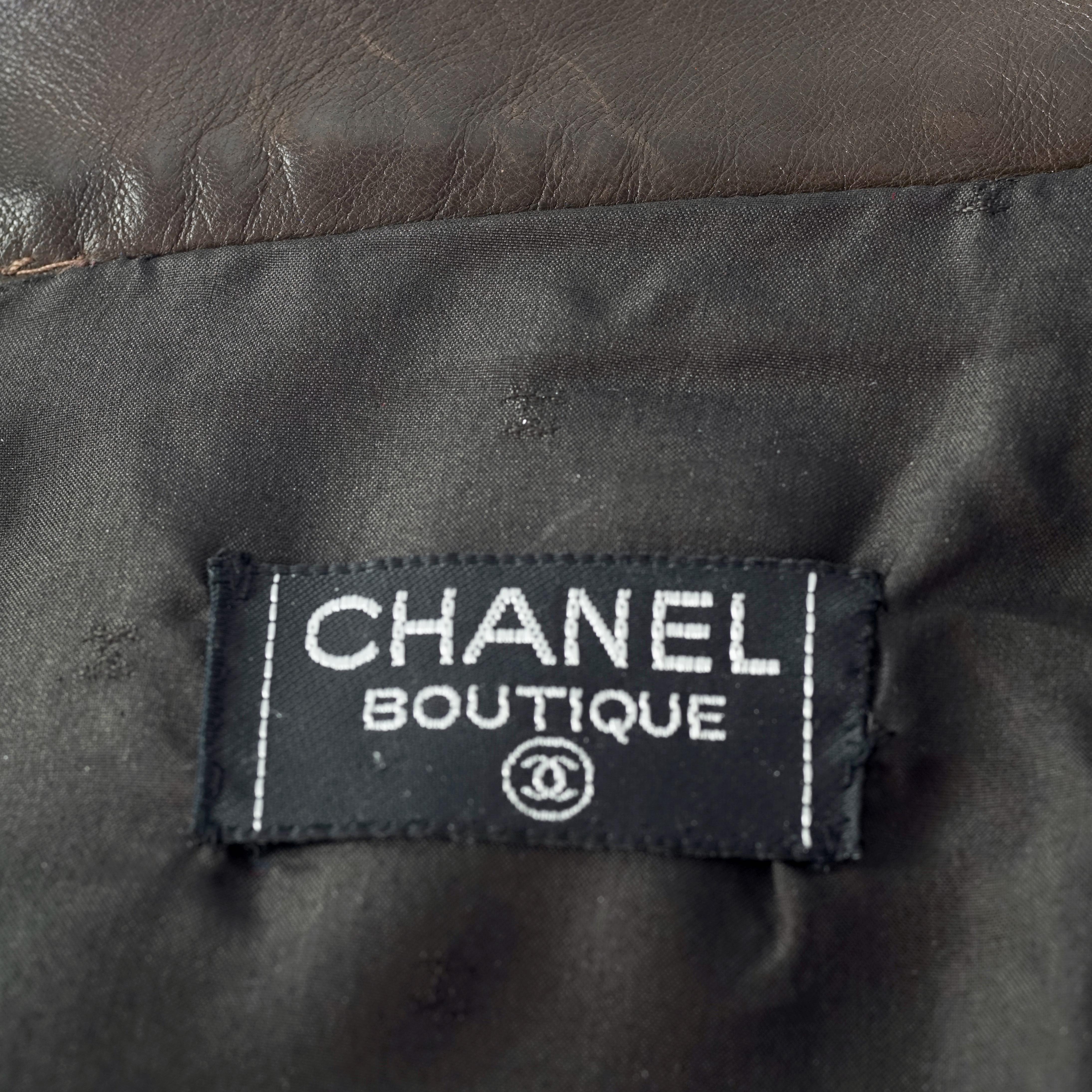 Vintage Iconic CHANEL Buckle Leather Skirt For Sale 5