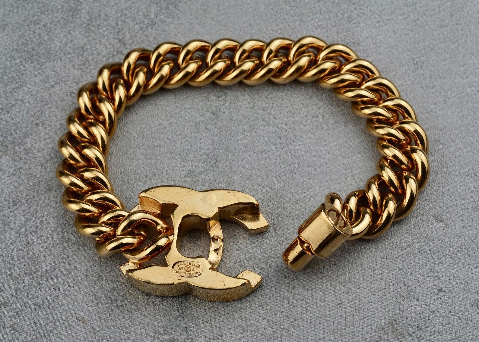 Vintage Iconic CHANEL CC Turnlock Chain Bracelet 2