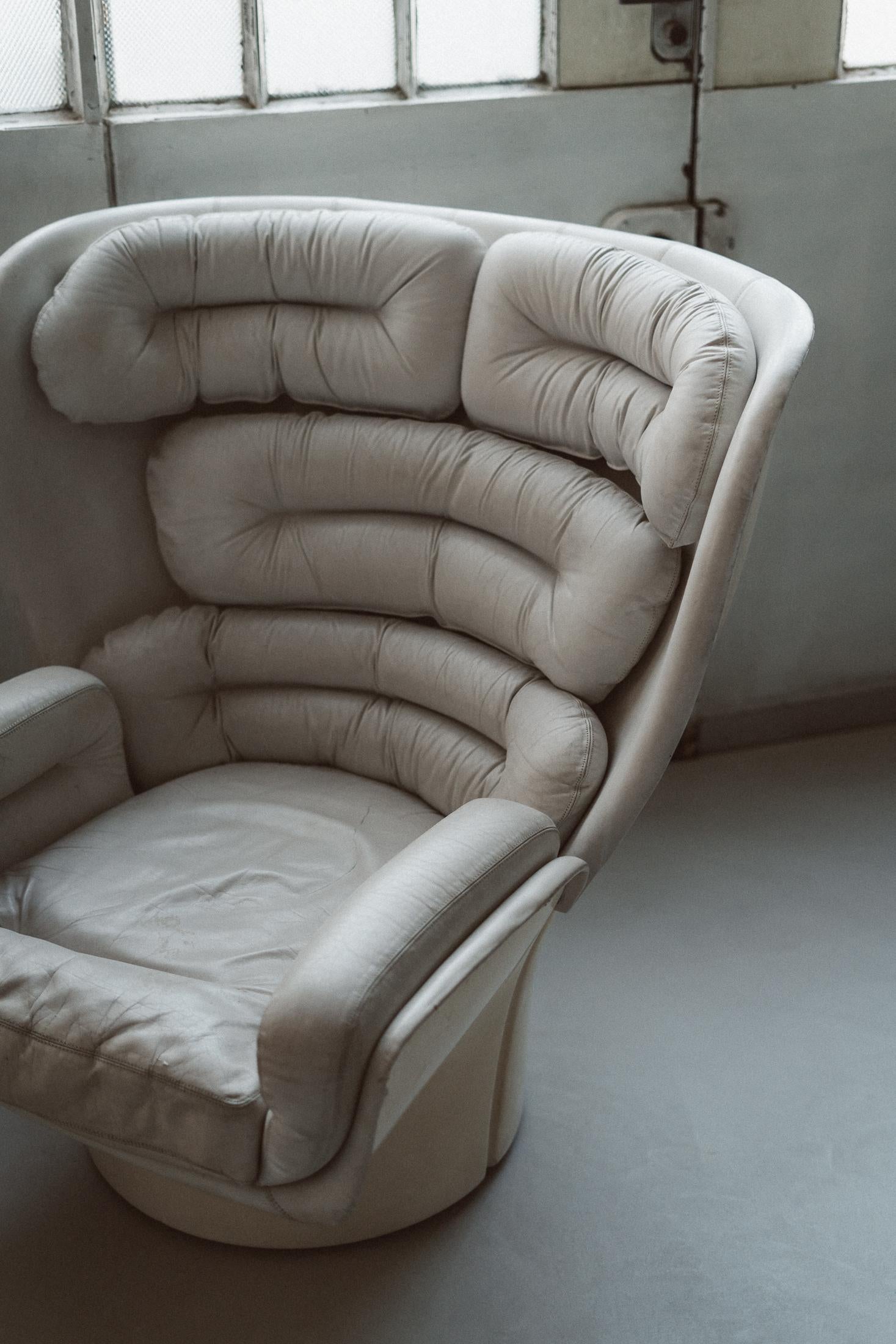 Fauteuil vintage emblématique Joe Colombo Elda, ère spatiale italienne, cuir blanc en vente 13