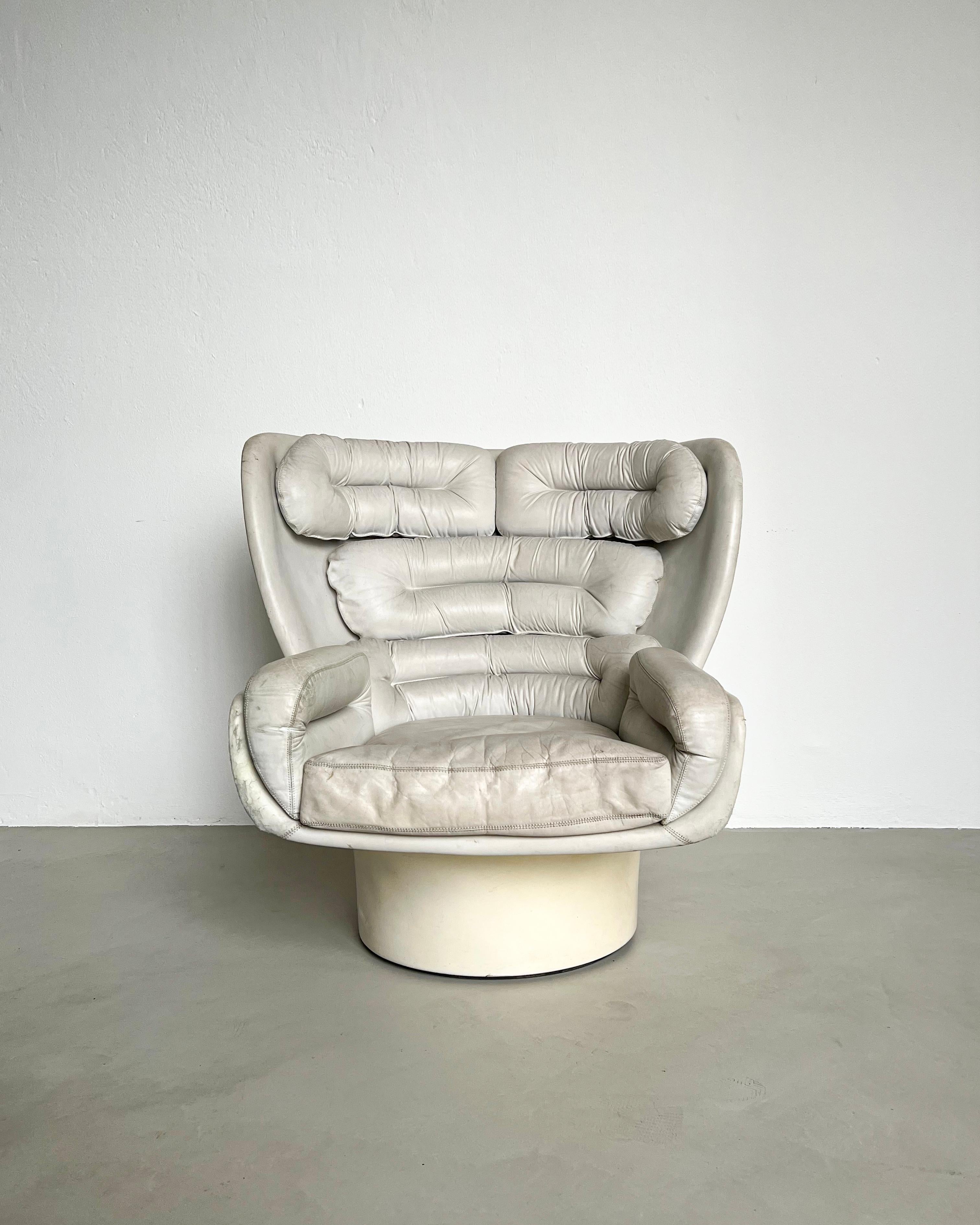 Vintage Iconic Joe Colombo Elda Armchair, Italian Space Age, White Leather For Sale 2