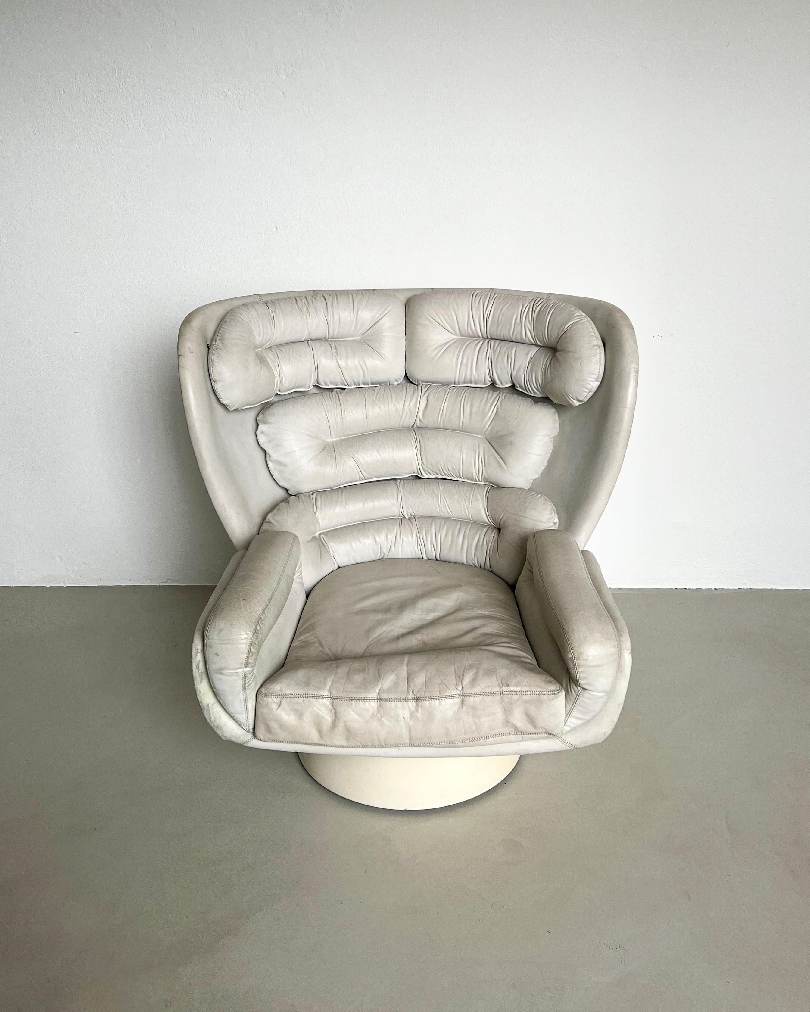 Vintage Iconic Joe Colombo Elda Armchair, Italian Space Age, White Leather For Sale 3