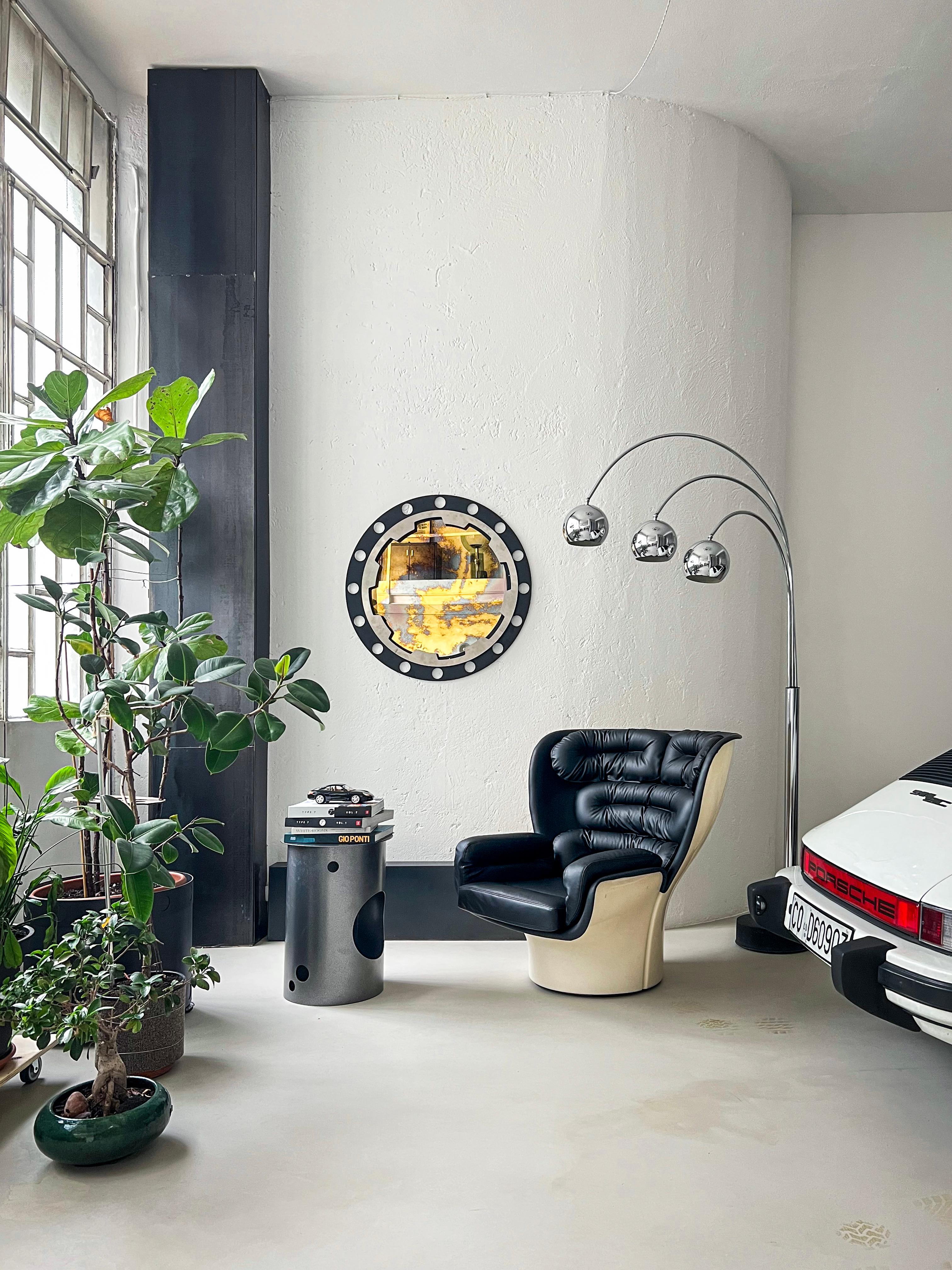 Vintage iconic Joe Colombo Elda armchair, Italian Space Age 1960s, Black Leather For Sale 9