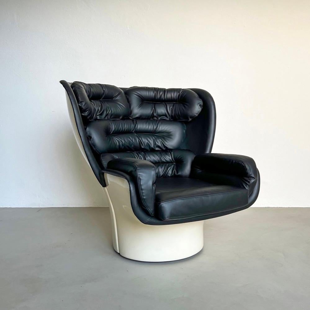 Vintage iconic Joe Colombo Elda armchair, Italian Space Age 1960s, Black Leather In Good Condition For Sale In Milano, IT