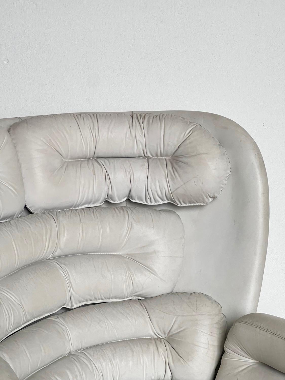 Fauteuil vintage emblématique Joe Colombo Elda, ère spatiale italienne, cuir blanc en vente 7