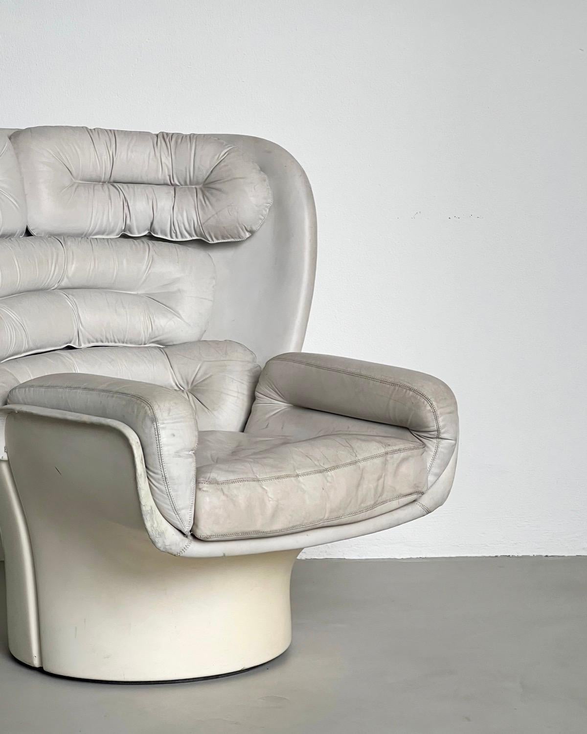 Cuir Fauteuil vintage emblématique Joe Colombo Elda, ère spatiale italienne, cuir blanc en vente