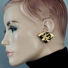 Vintage Iconic KARL LAGERFELD KL Logo Black Resin Fan Earrings