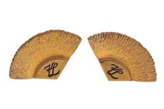 Vintage Iconic KARL LAGERFELD Logo Fächer-Ohrringe, strukturiert