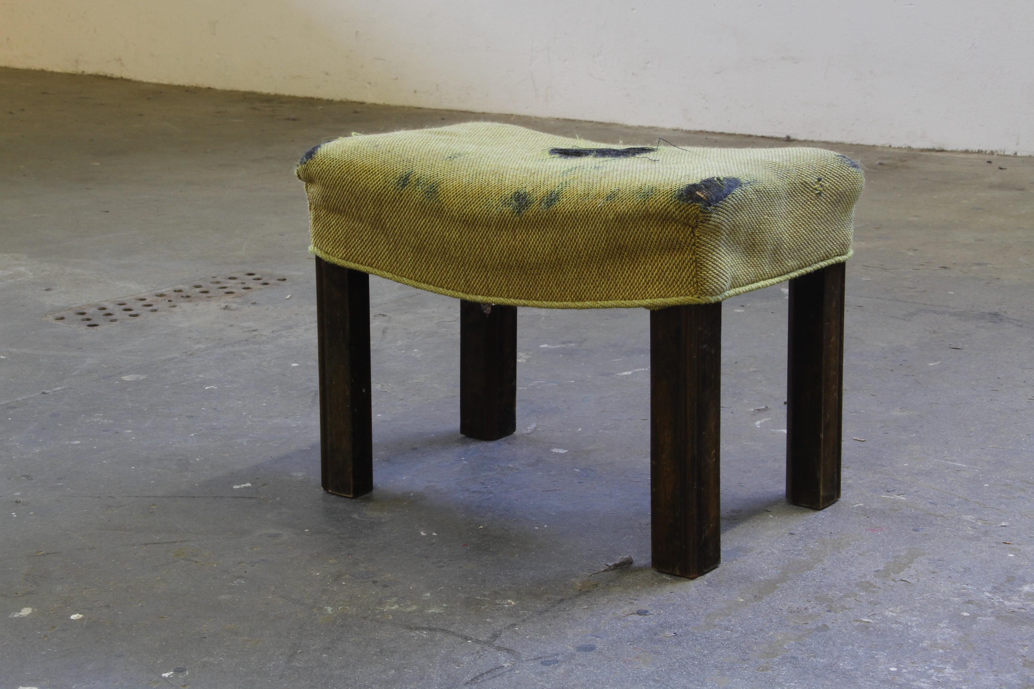 Vintage Iconic Large upholstered Lounge / Easy Chair From Denmark 1930’s en venta 12