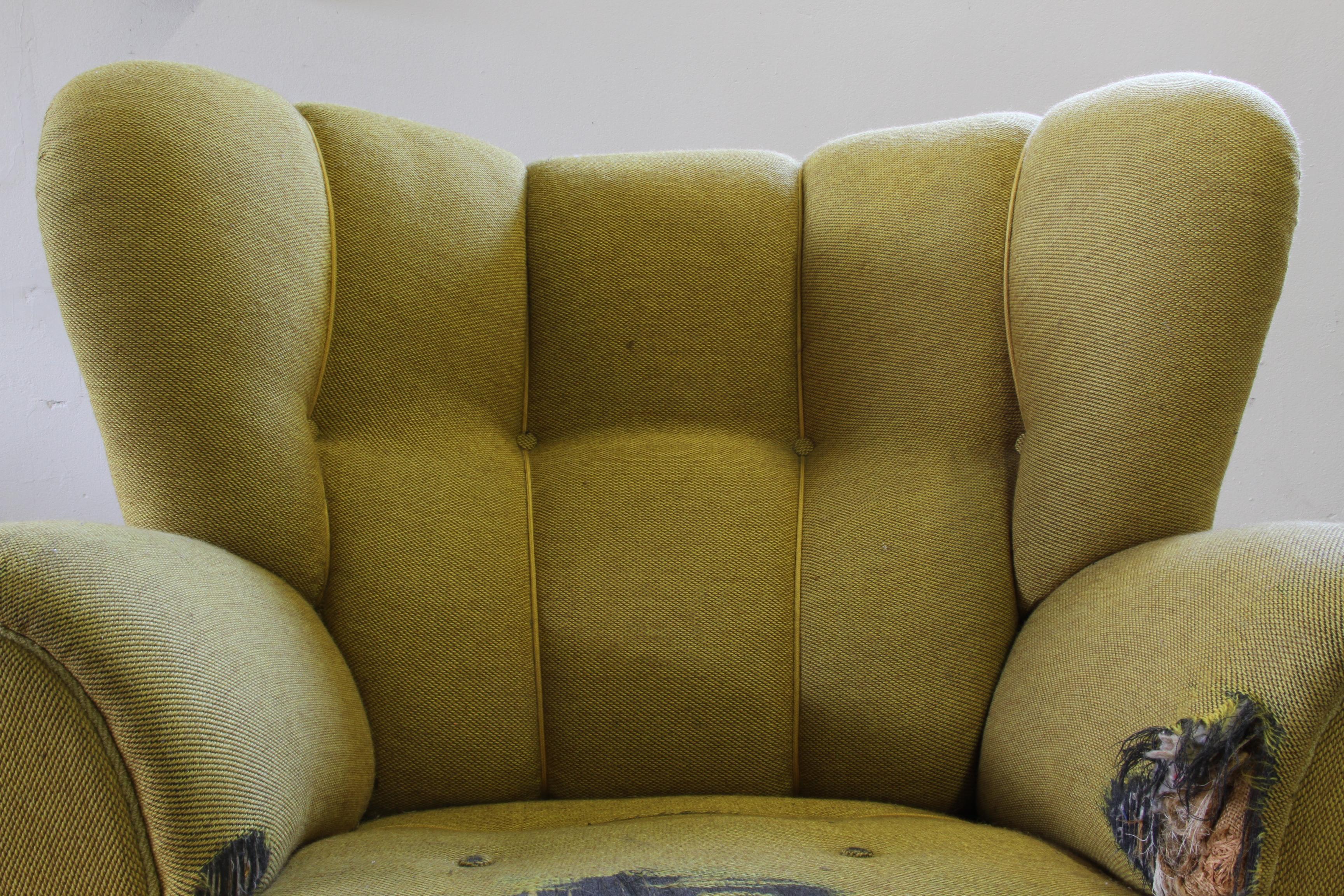 Vintage Iconic Large upholstered Lounge / Easy Chair From Denmark 1930’s en venta 2