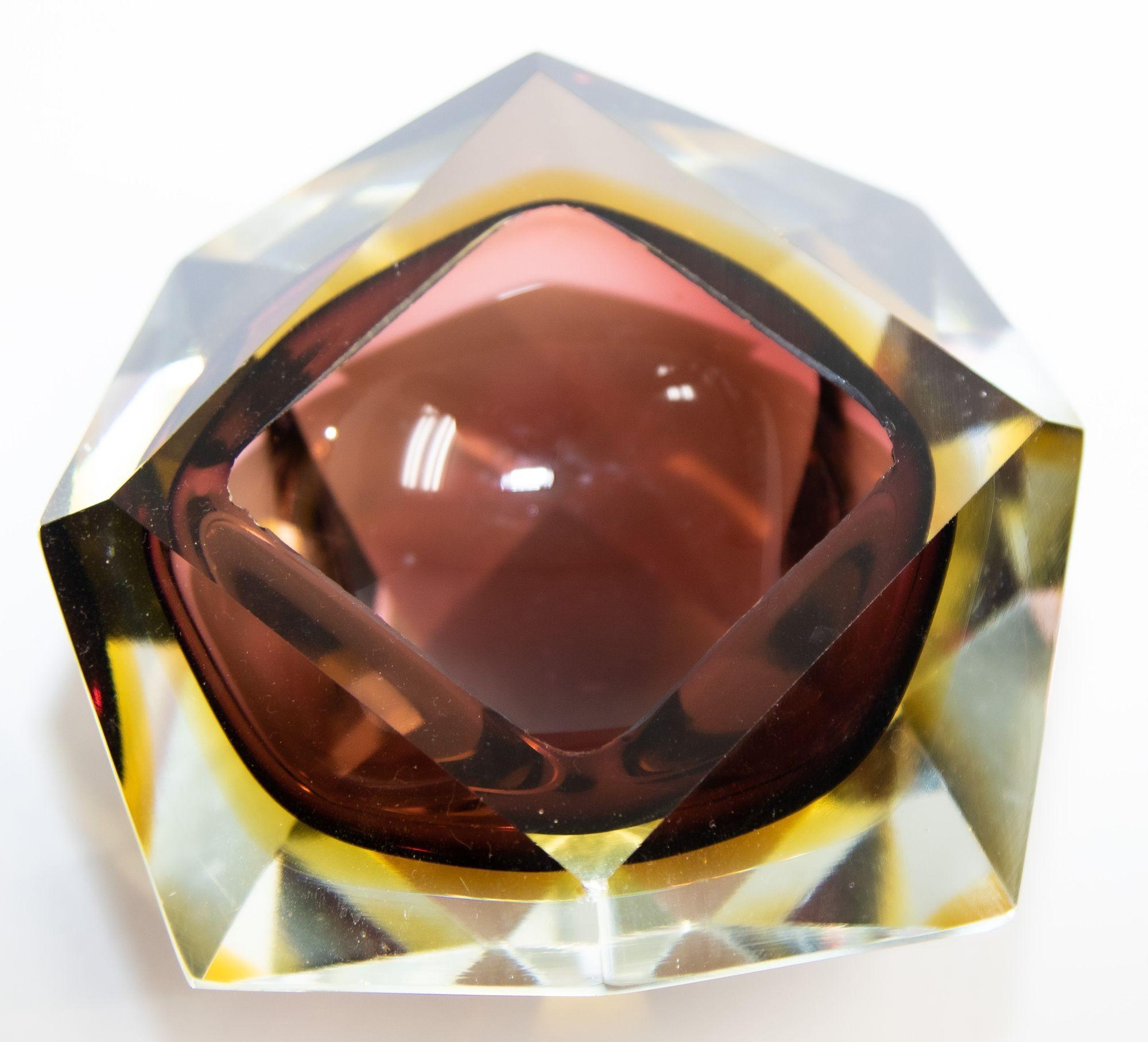 Hand-Crafted Vintage Iconic Murano Ashtray Italian Modernist Crystal Diamond